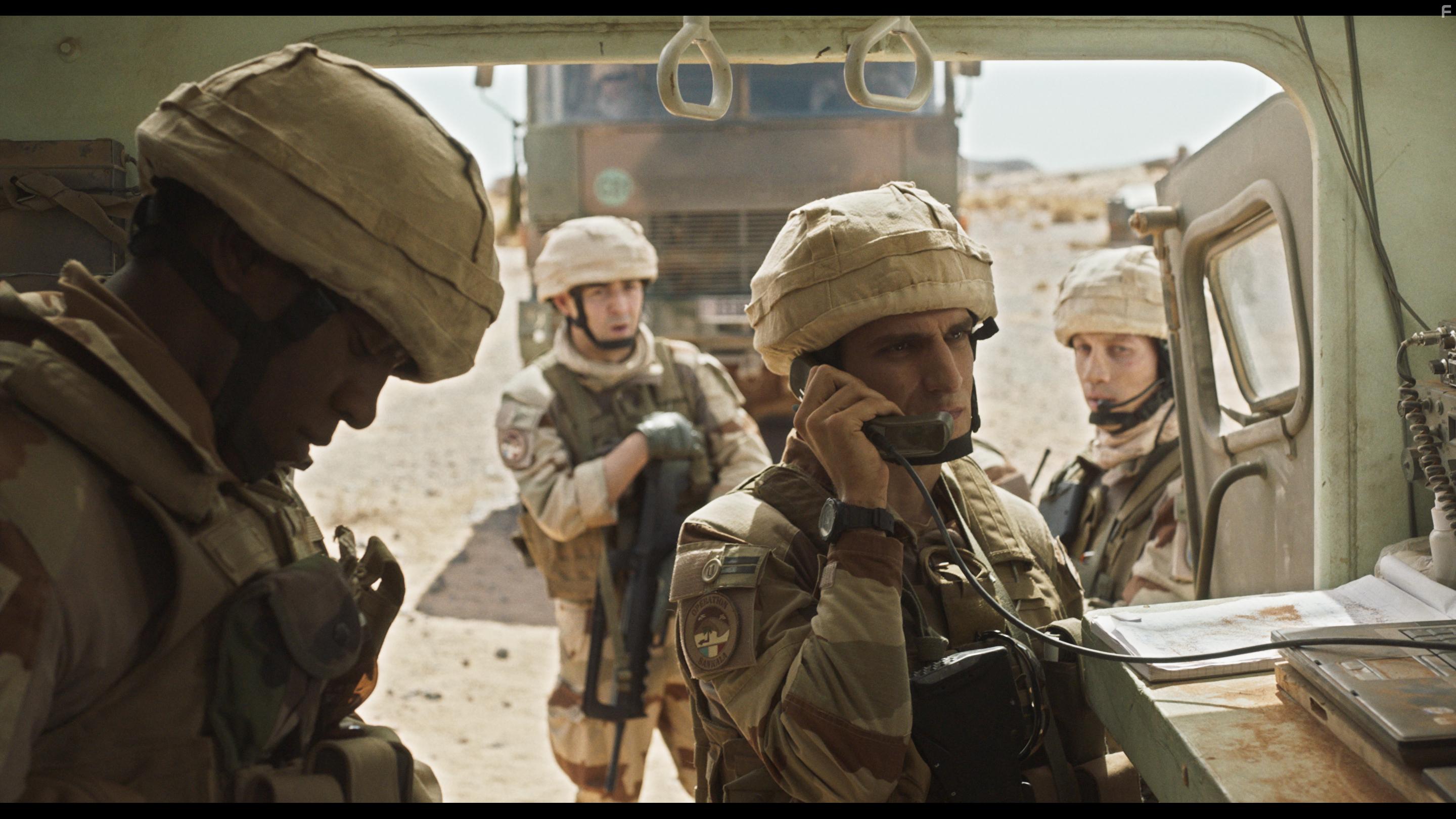 Louis Garrel in Mon lgionnaire (2021)