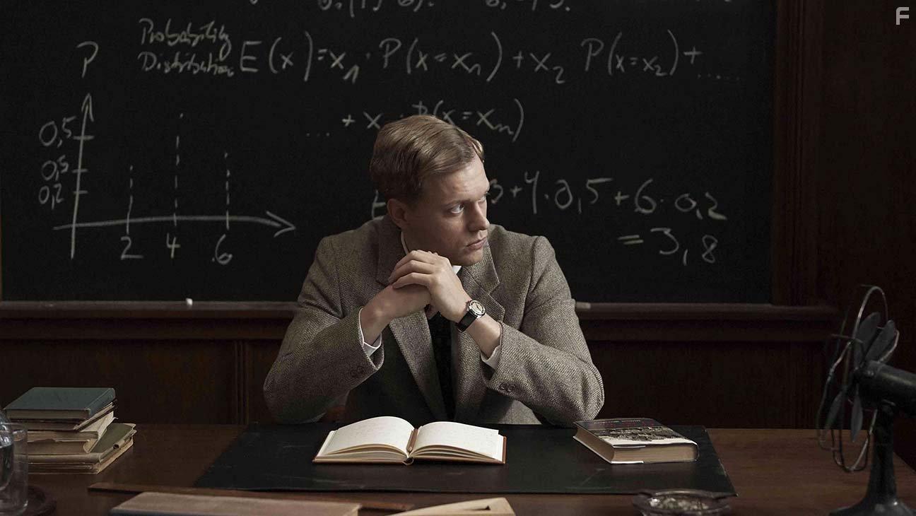 Philippe Tlokinski in Adventures of a Mathematician (2020)