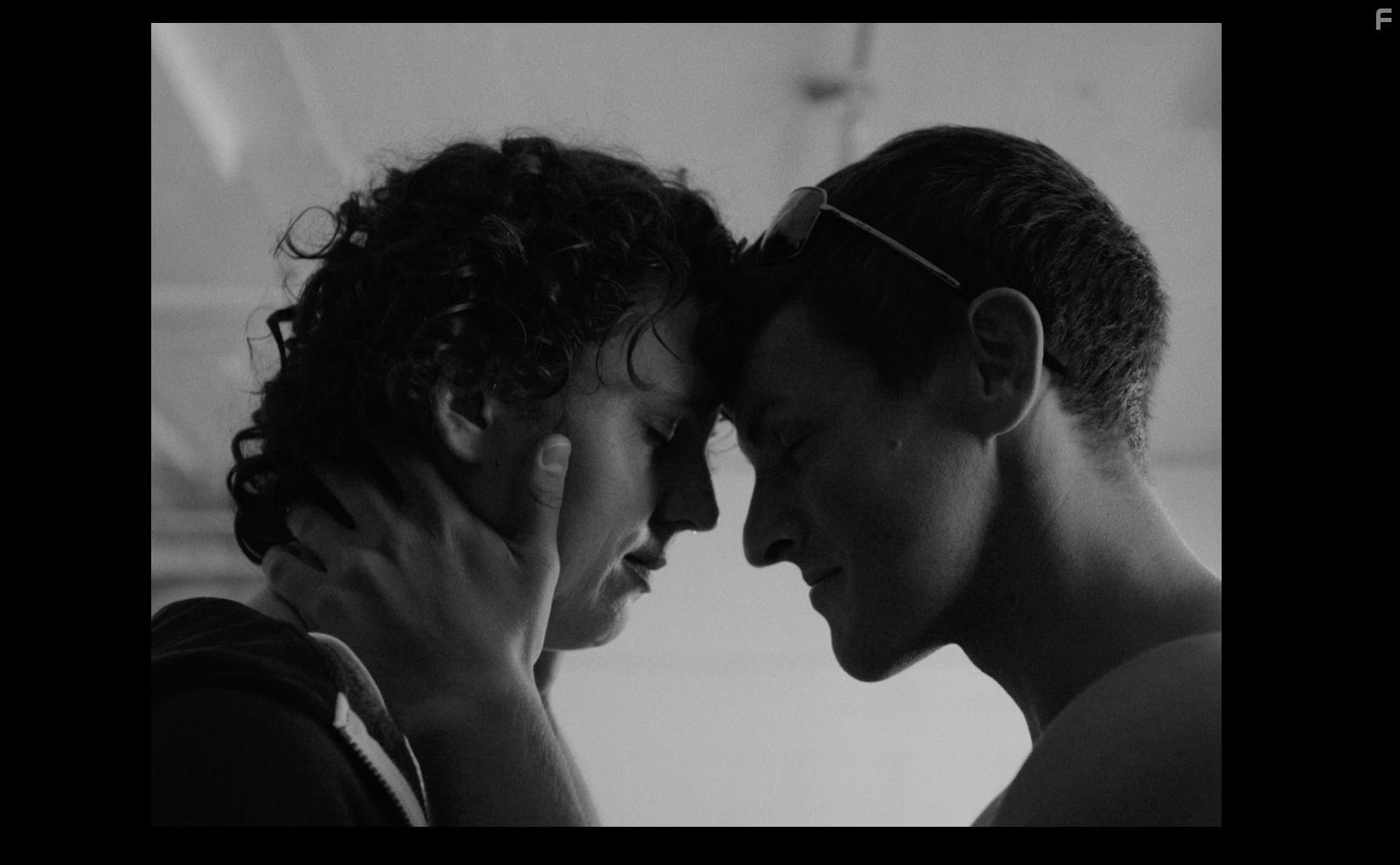 Lexi Pappas and Bryan Murtha in Eating Cars (2021)