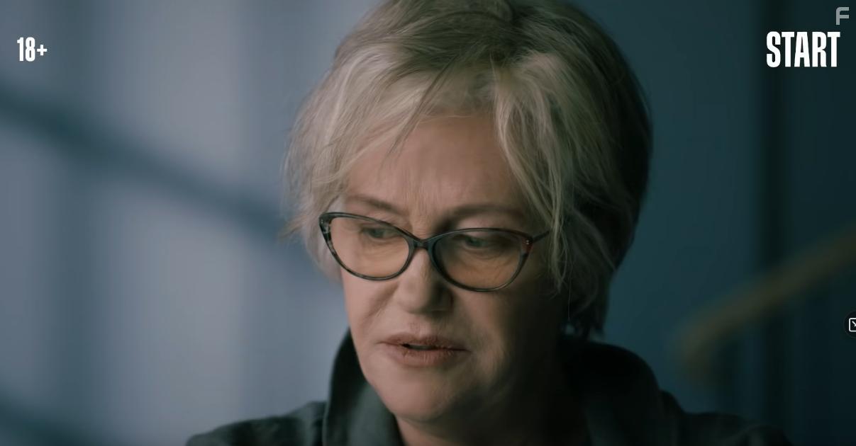 Самка богомола #8