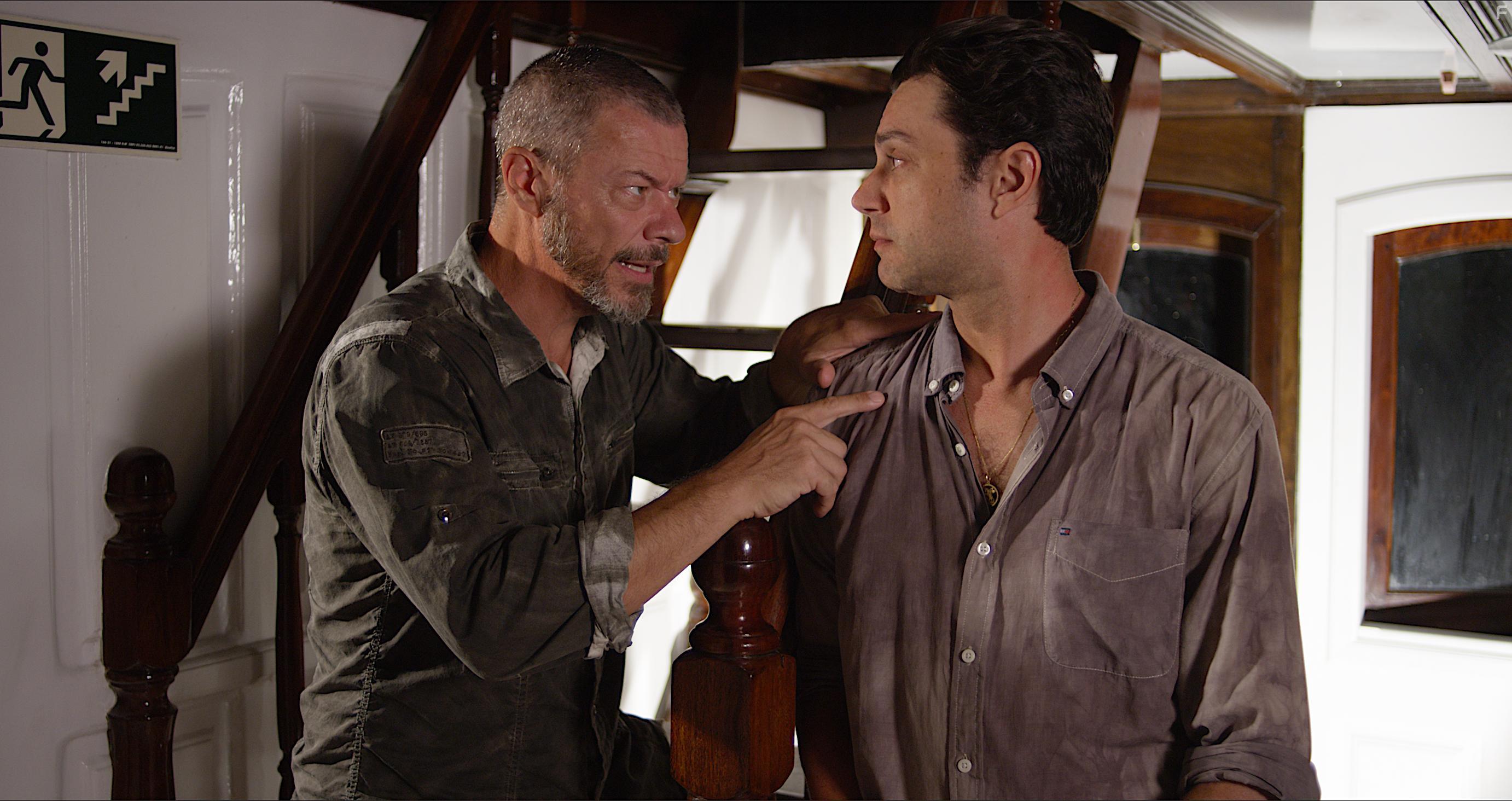 Clayton Meek and Massi Furlan in Queen of the Amazon (2021)