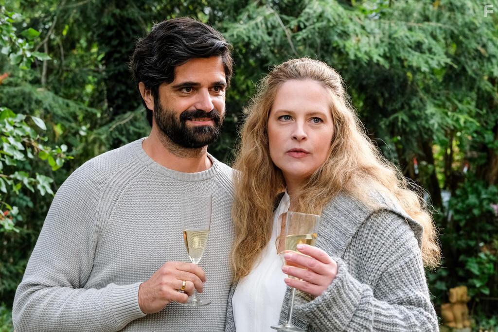 Zum Glck zurck (2021)