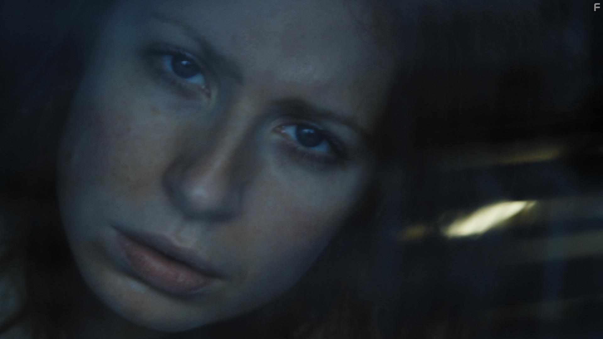 Elspeth Turner in Riptide (2020)