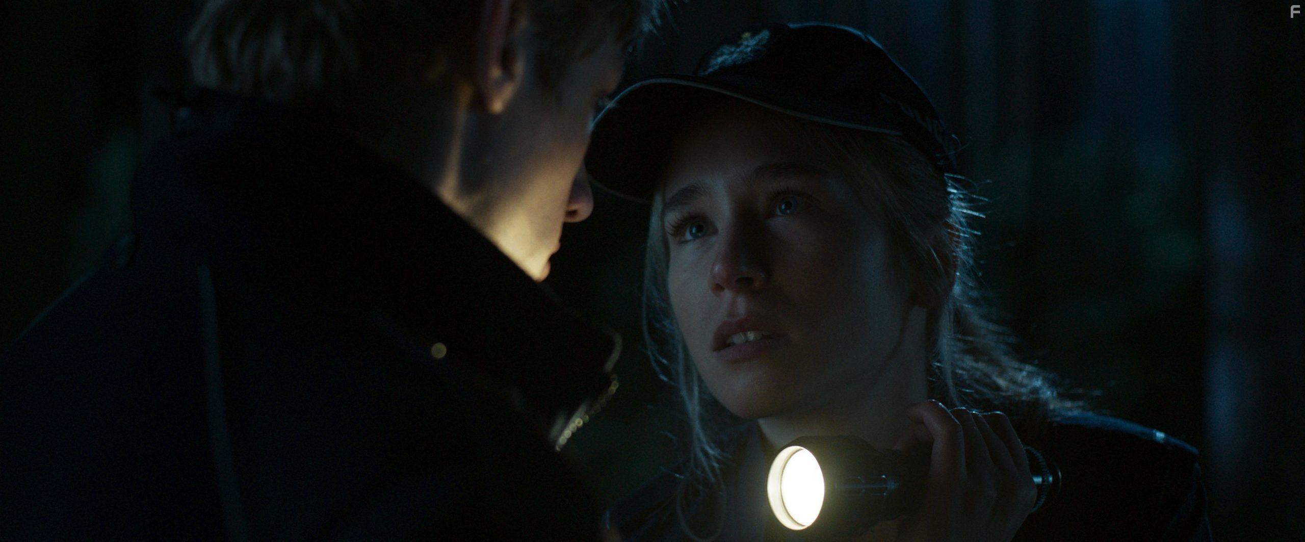 Zofia Wichlacz and Mateusz Wieclawek in W lesie dzis nie zasnie nikt 2 (2021)