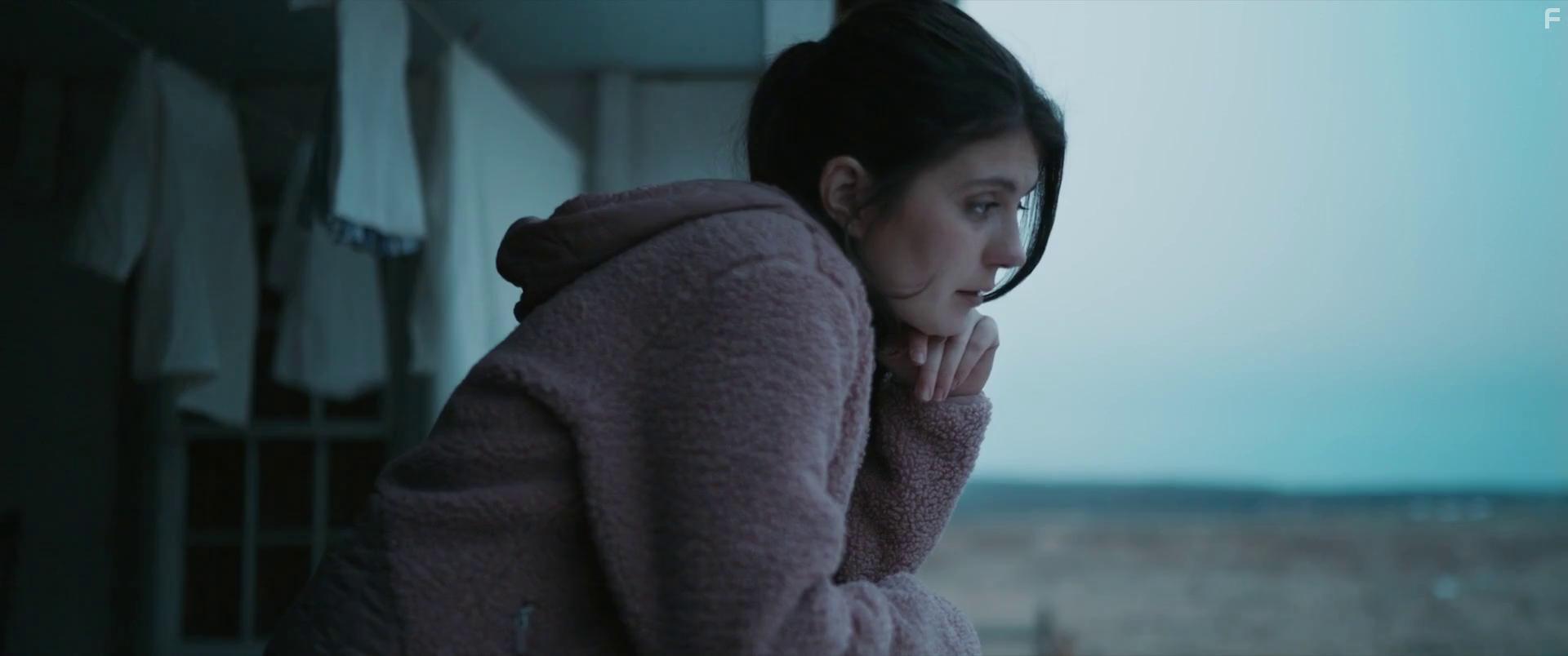 Emily Bader in Paranormal Activity: Next of Kin (2021)