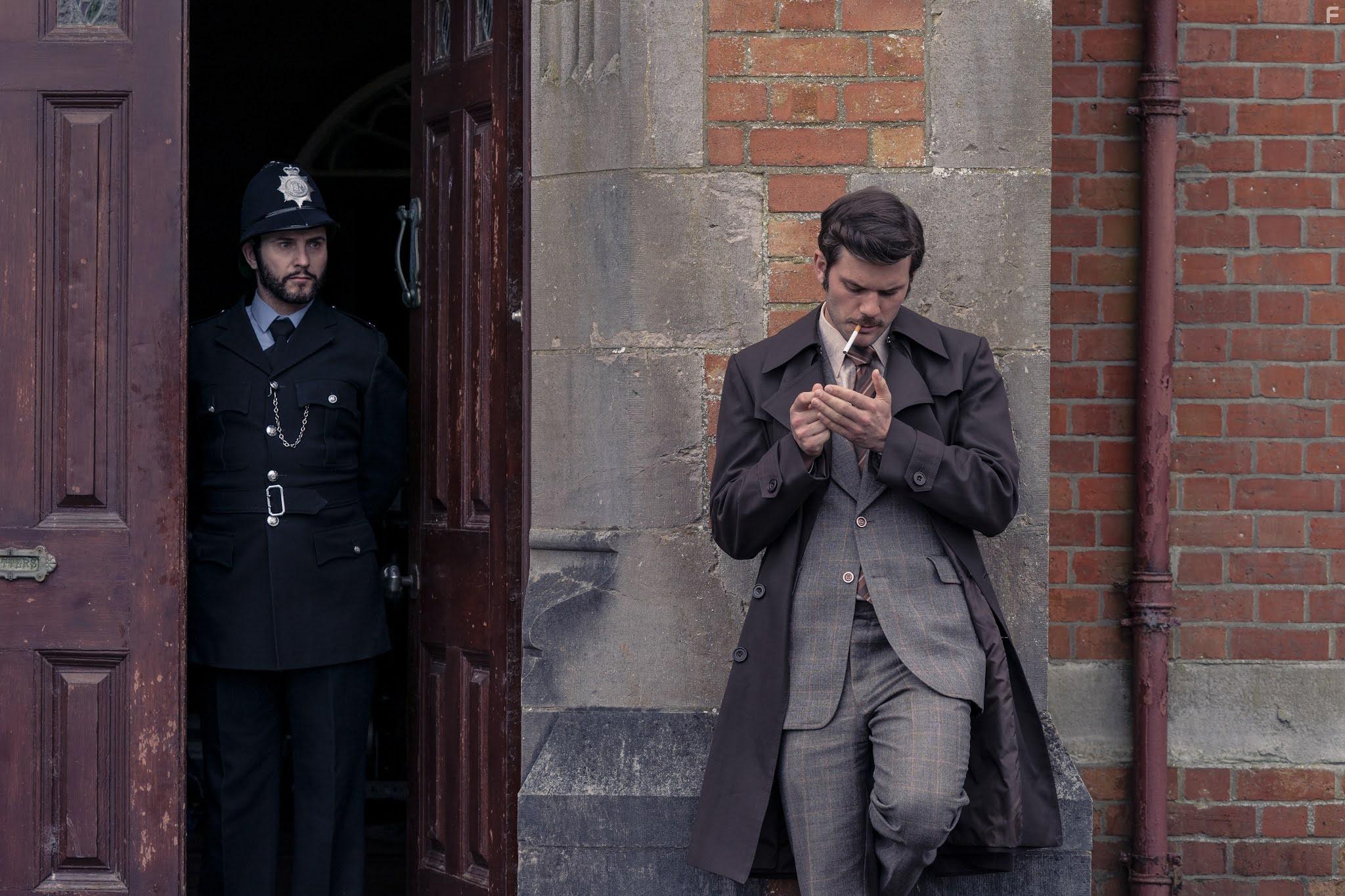 Инспектор Адам Дэлглиш