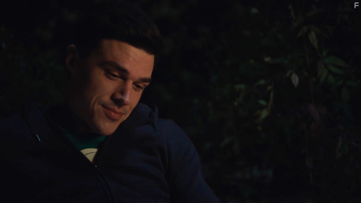 Finn Wittrock in A Mouthful of Air (2021)