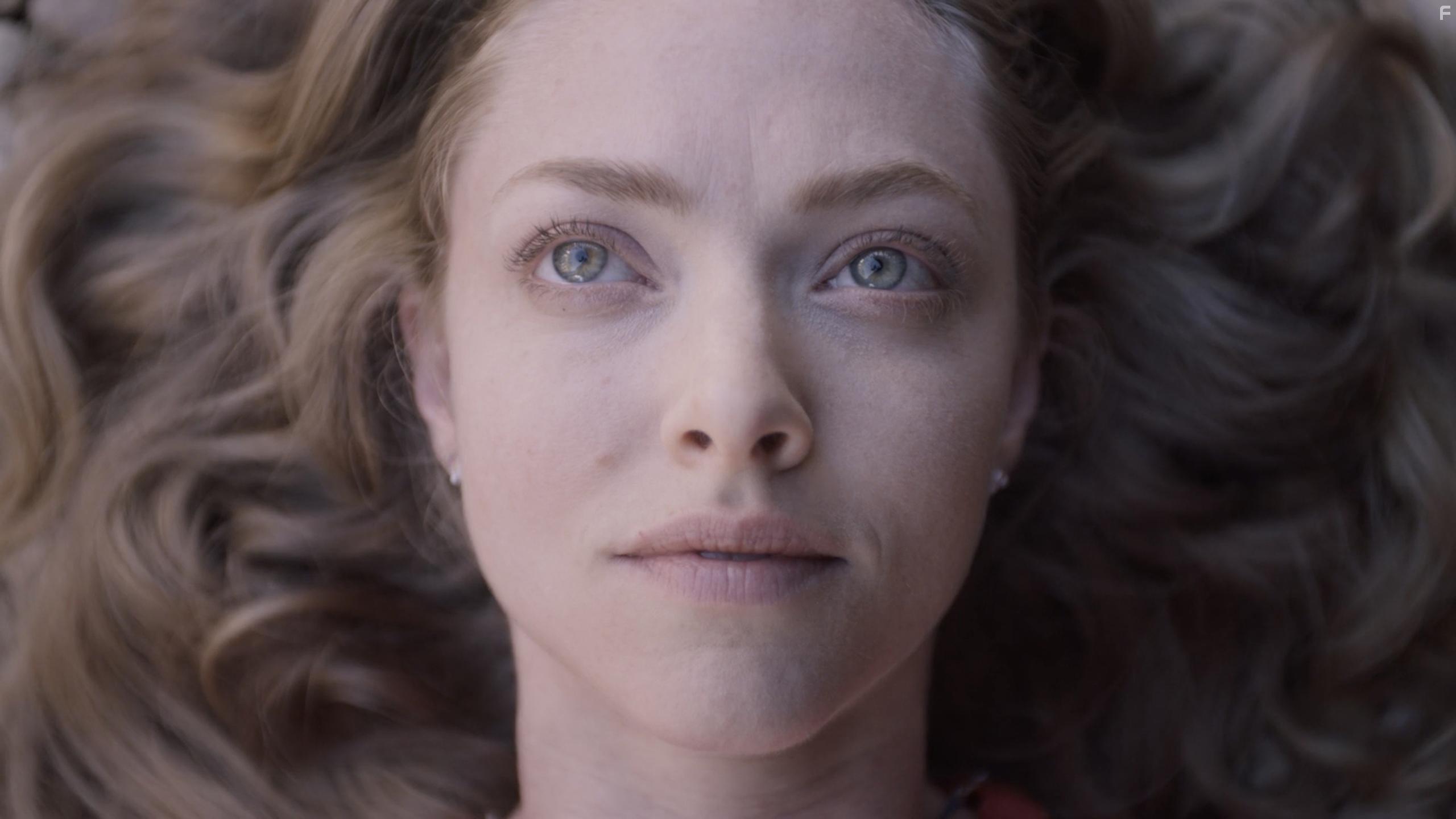 Amanda Seyfried in A Mouthful of Air (2021)