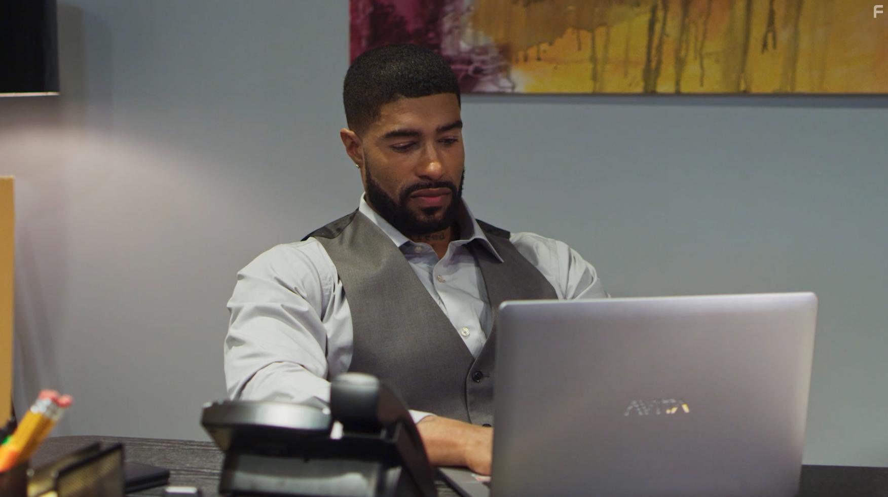 Skyh Alvester Black in Lace (2021)