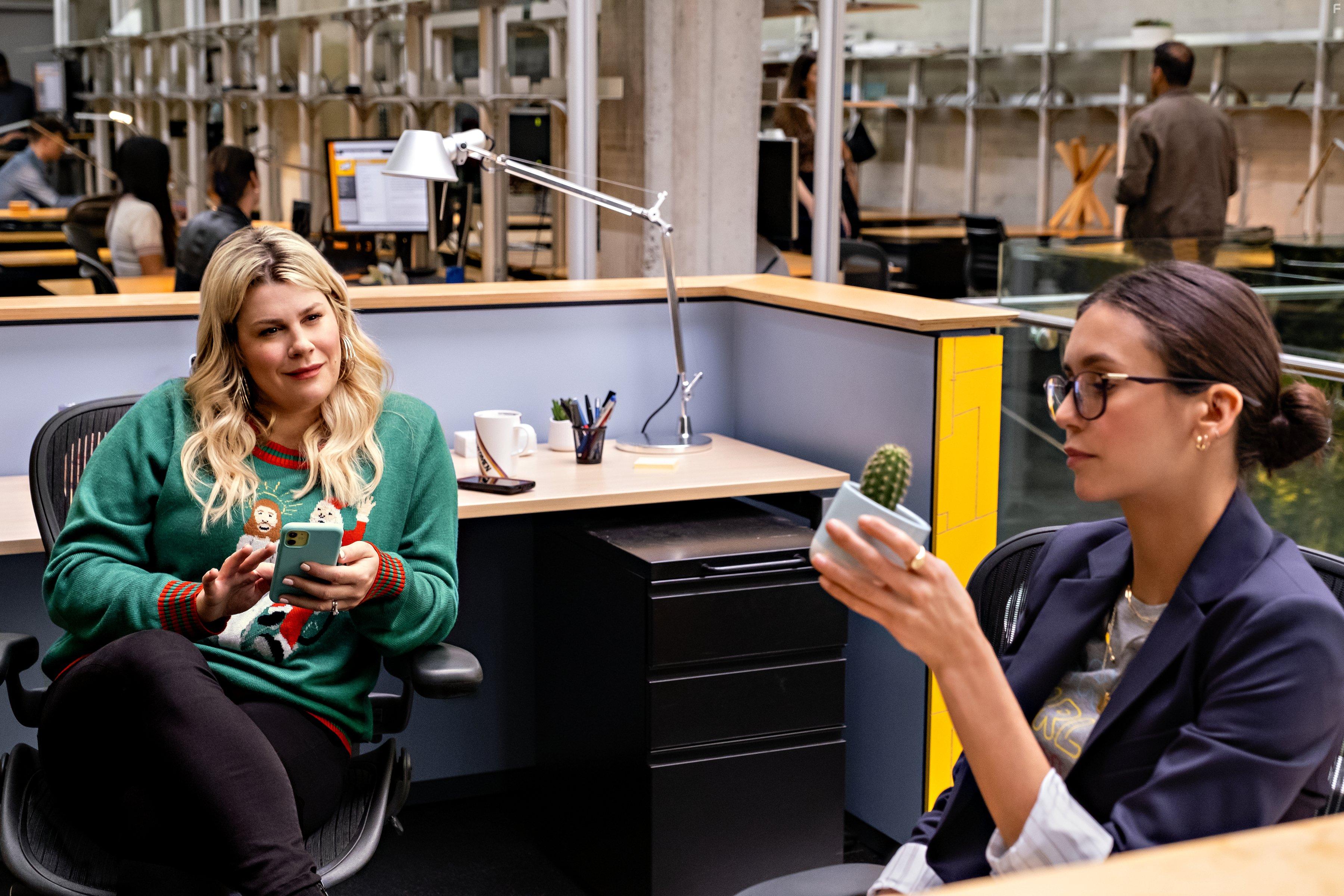 Nina Dobrev in Love Hard (2021)