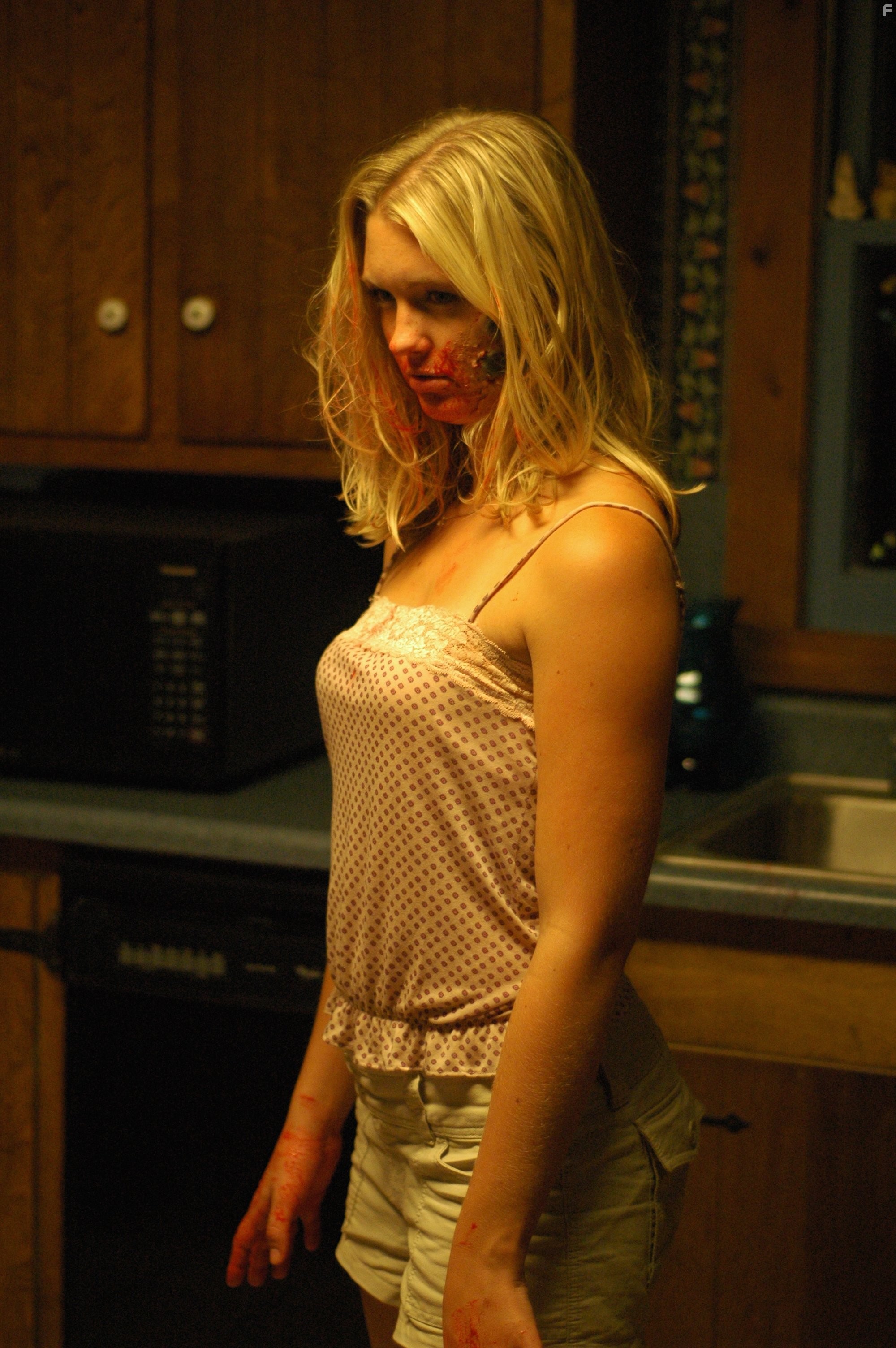 Melissa Roby in Predator Island (2005)