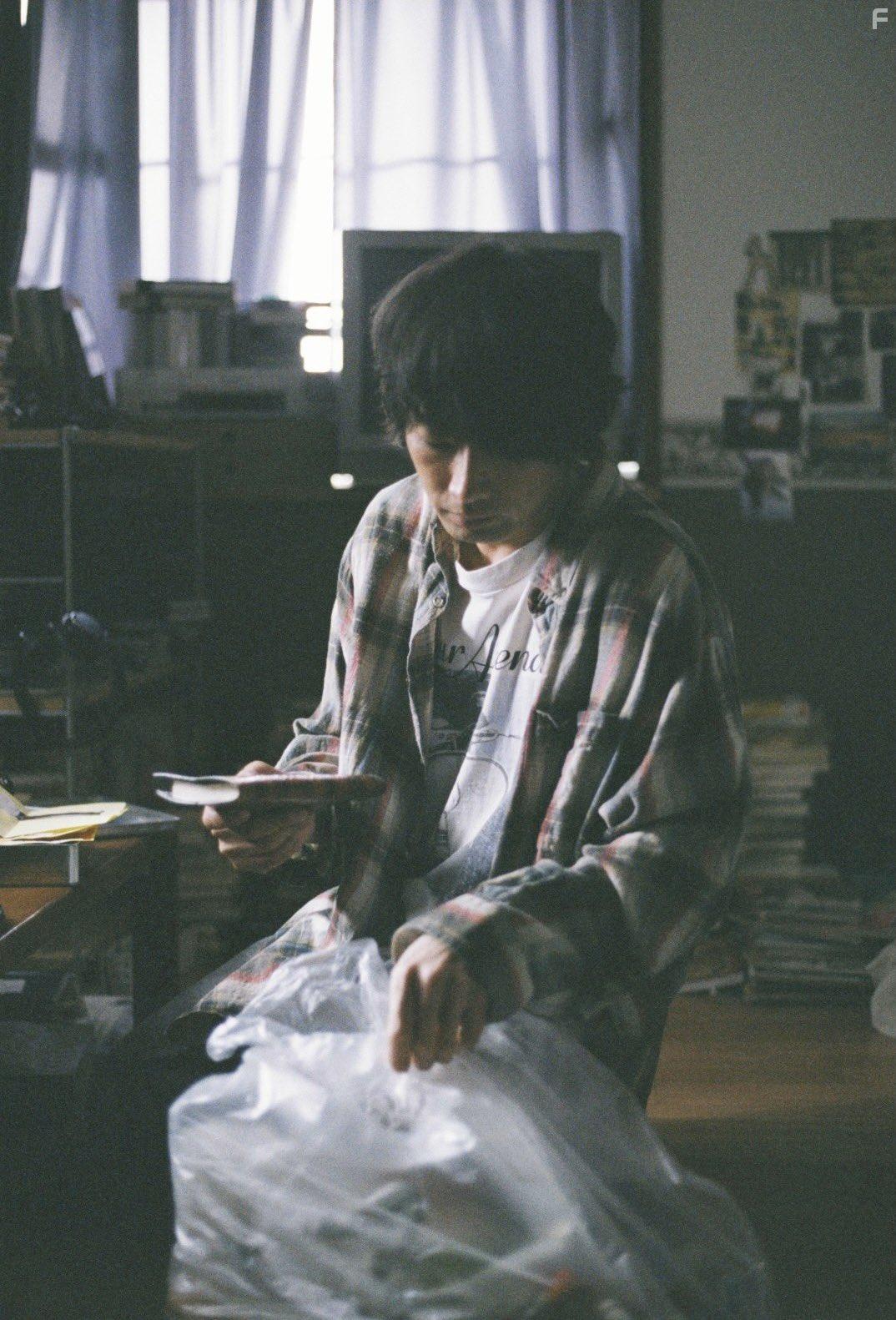 We Couldn't Become Adults (2021)