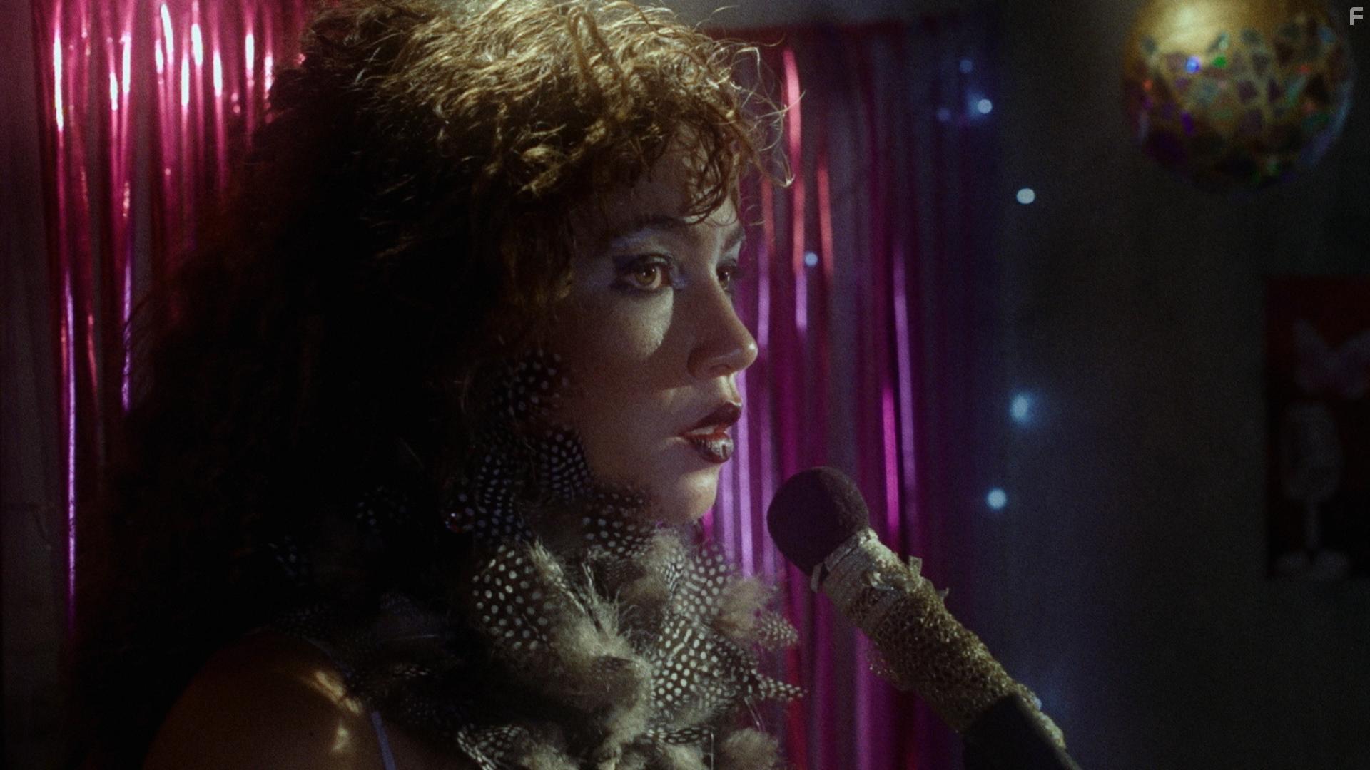 Samya De Lavor in Inferninho (2018)