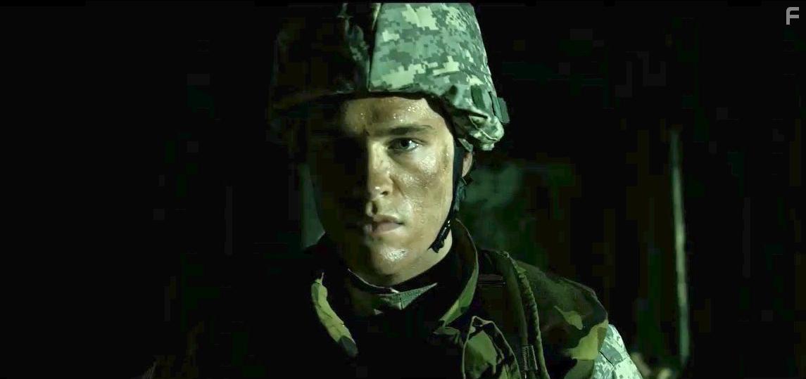 Sam Underwood in The Drummer (2020)