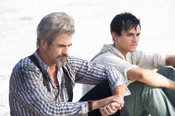 Dermot Mulroney and Callan Wilson in Montford: The Chickasaw Rancher (2021)