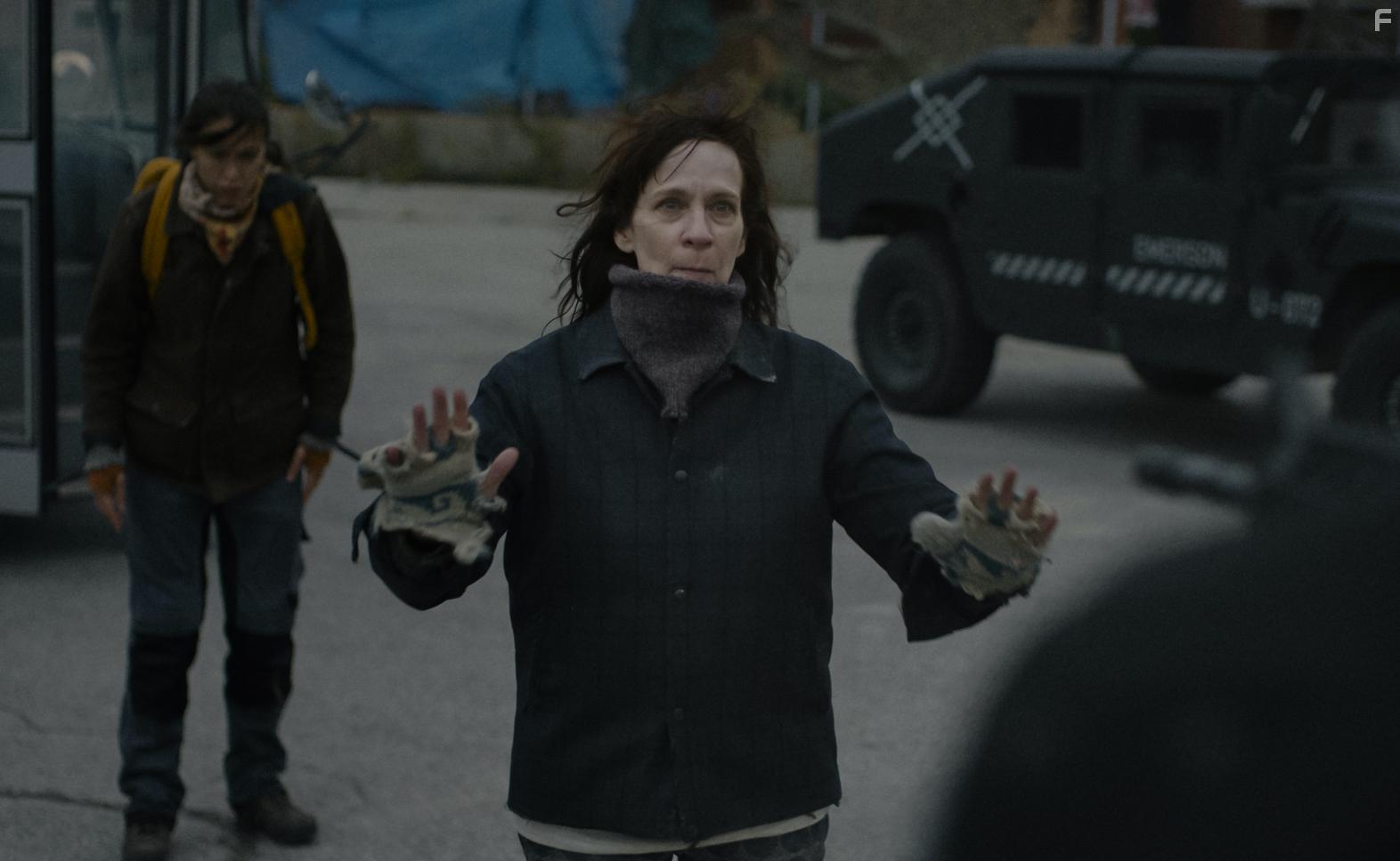 Amanda Plummer in Night Raiders (2021)