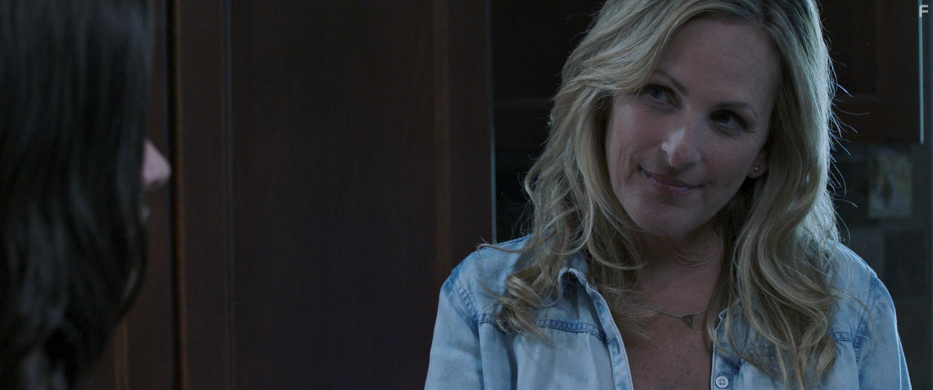 Marlee Matlin in Entangled (2019)