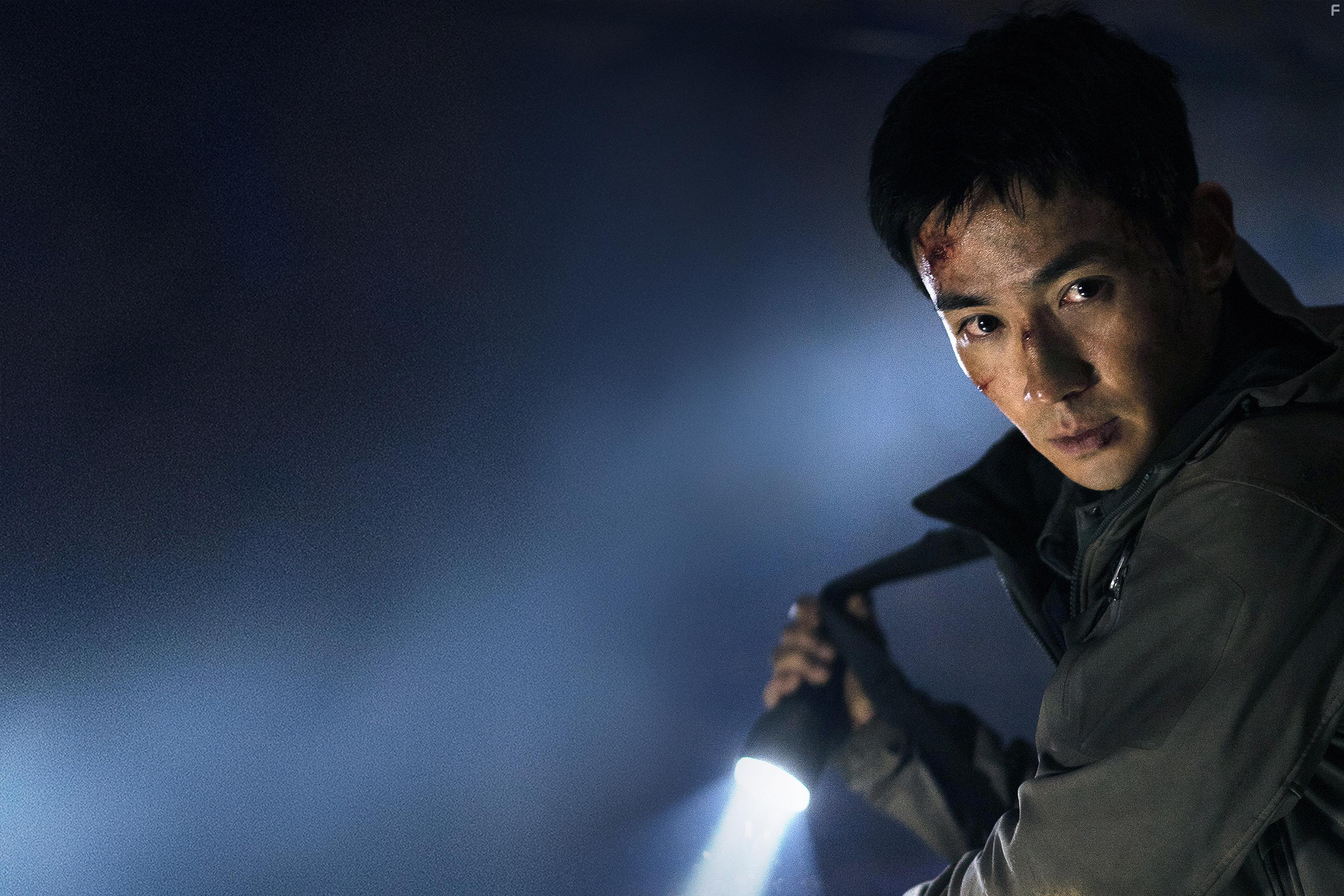 Yilong Zhu in Feng bao (2021)