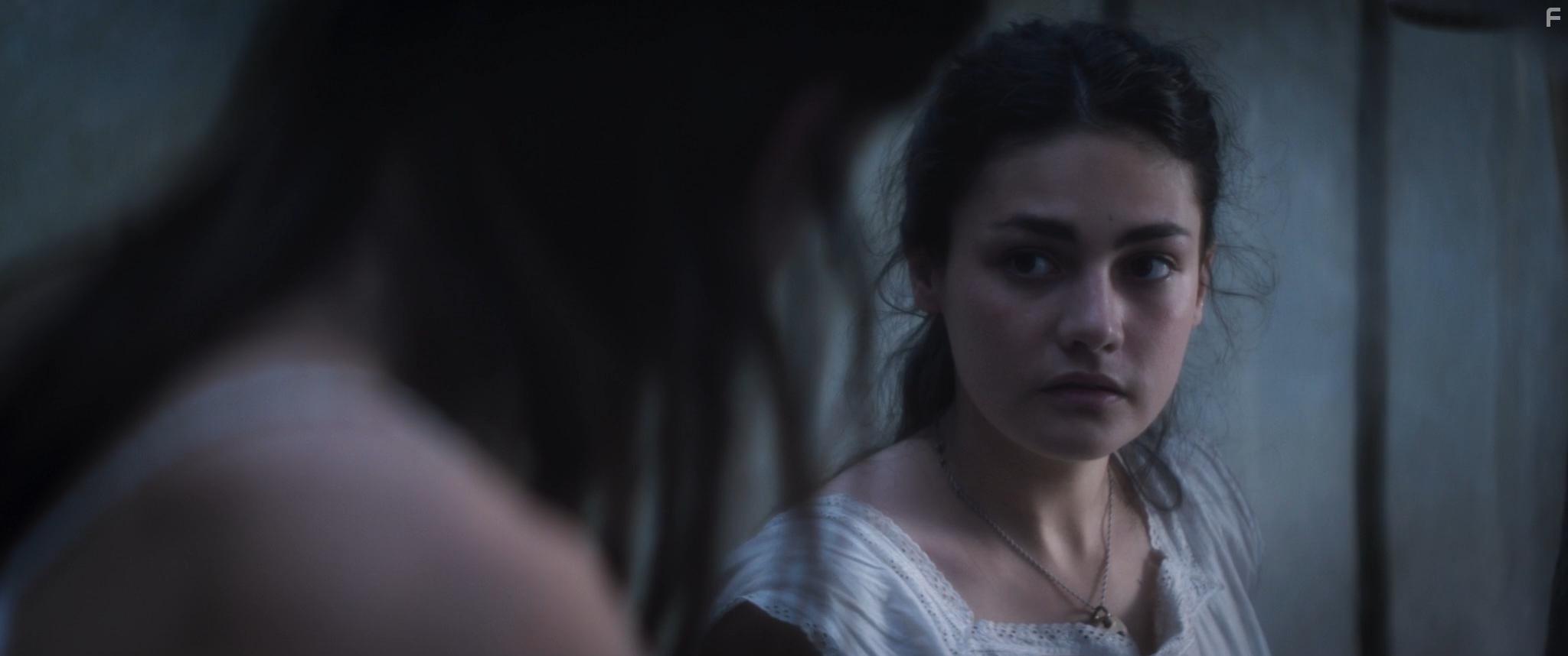 Anja Taljaard in Glasshouse (2021)