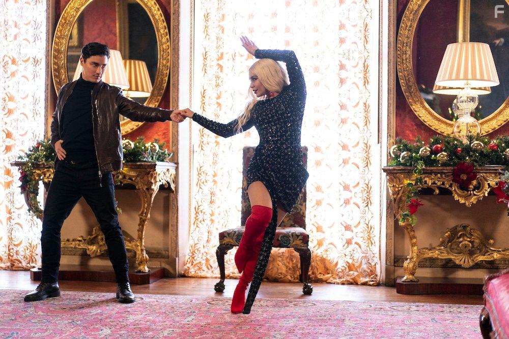 The Princess Switch 3: Romancing the Star (2021)