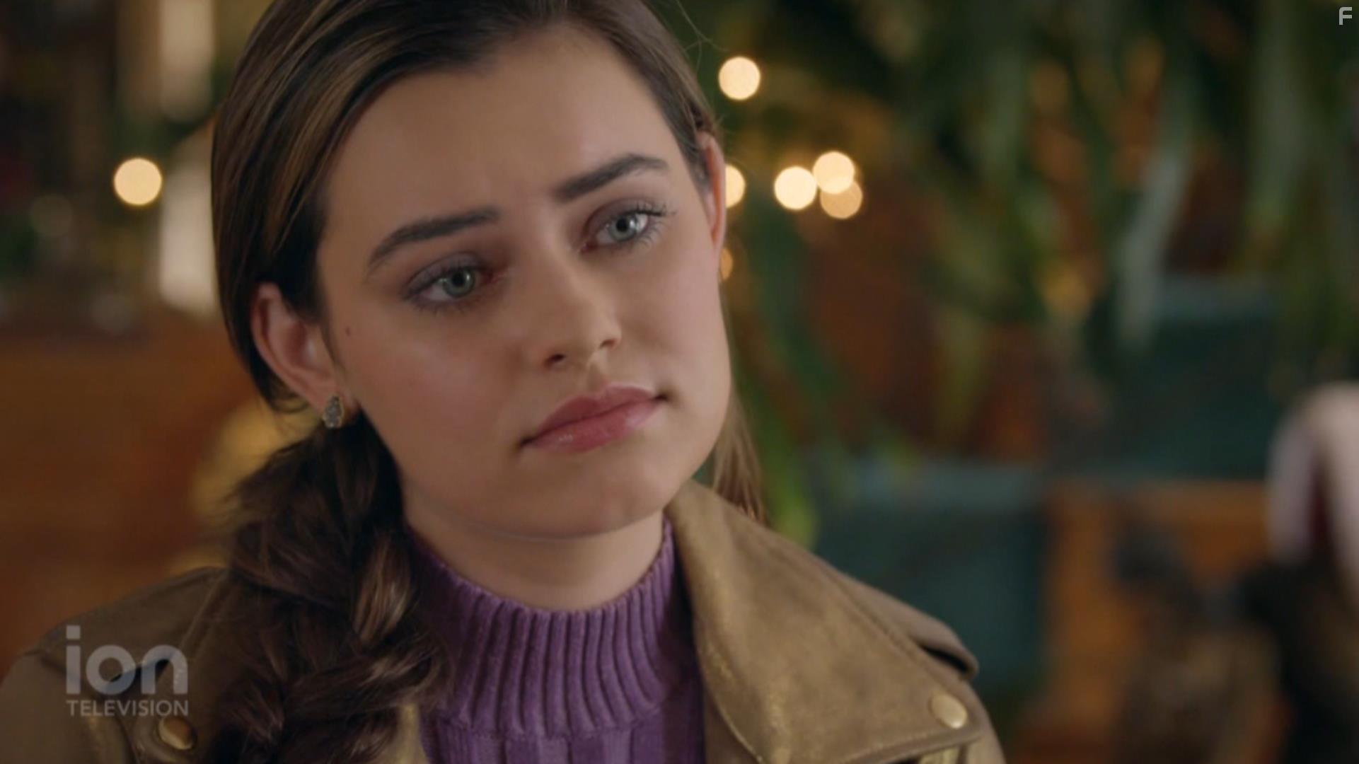 Nicolette Langley in Christmas Matchmakers (2019)
