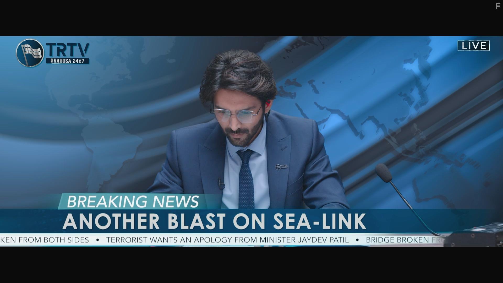 Kartik Aaryan in Dhamaka (2021)