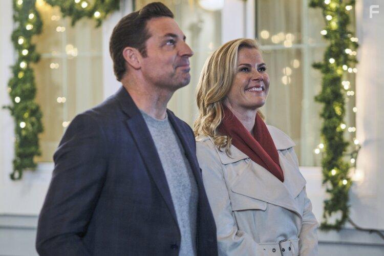 Brennan Elliott and Alison Sweeney in Open by Christmas (2021)