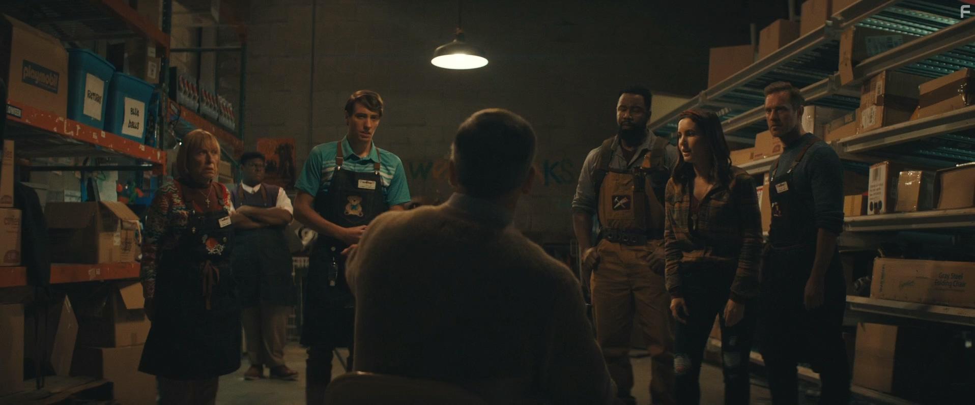 Devon Sawa, Ellen Colton, Michael Jai White, Ivana Baquero, Ryan Lee, and Stephen Peck in Black Friday (2021)