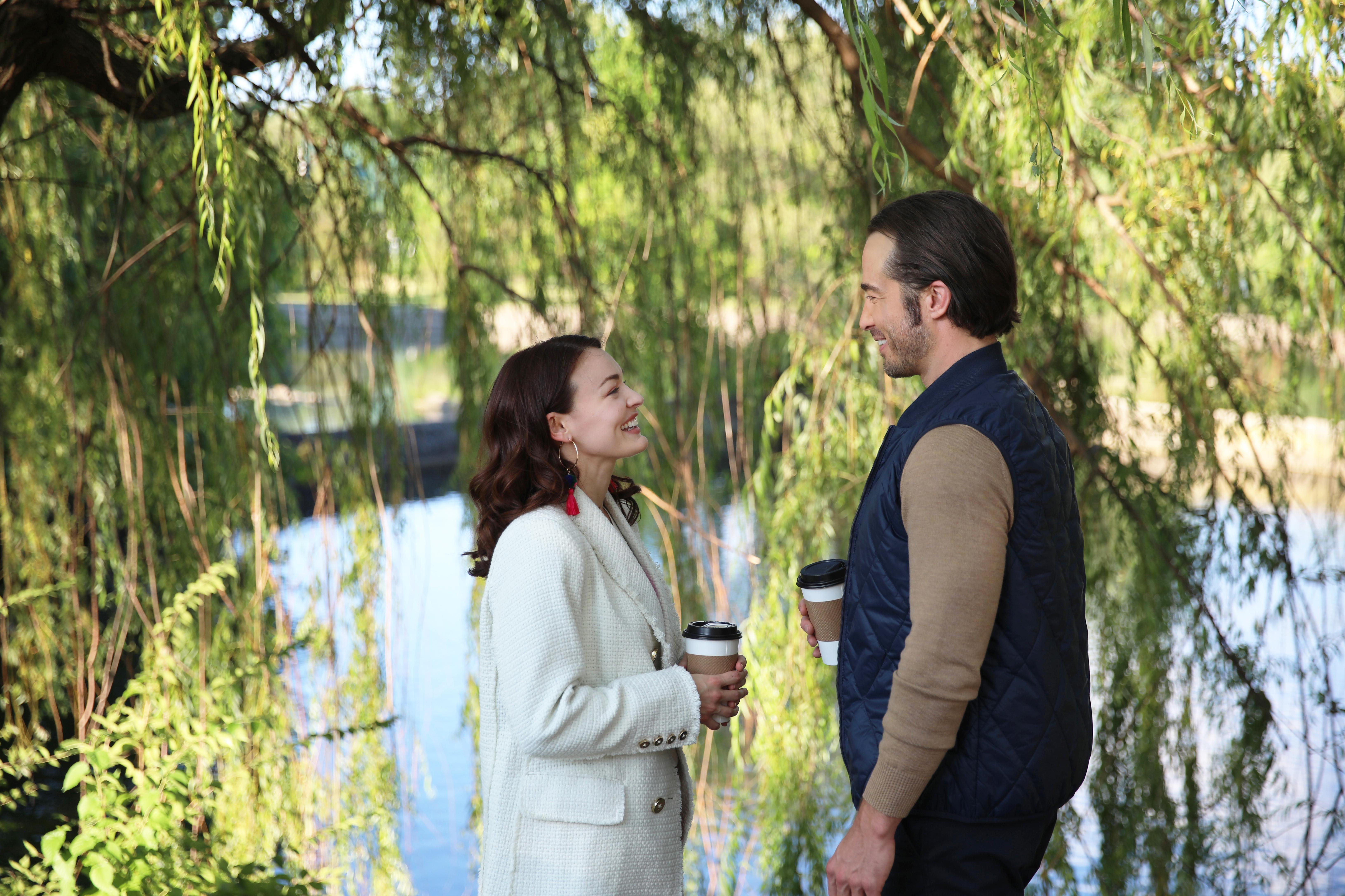 Kimberly Toney Needles, Ryan Carnes, and Melanie Stone in Cupid for Christmas (2021)