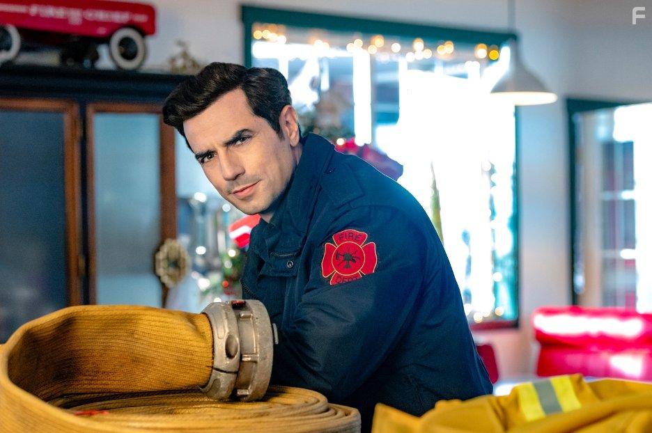 Antonio Cupo in A Glenbrooke Christmas (2020)