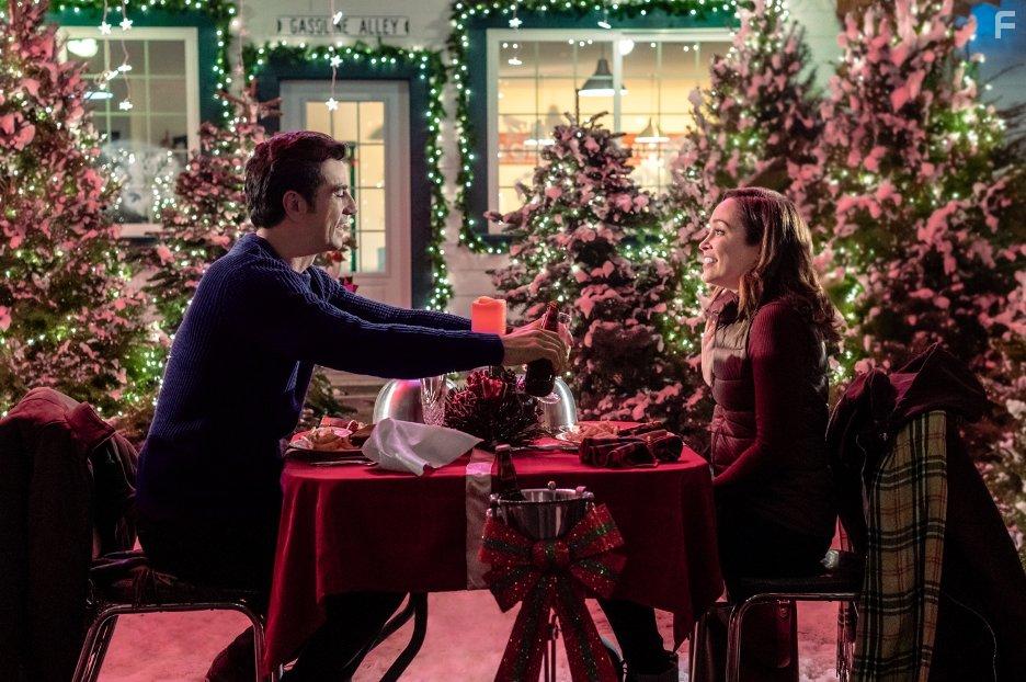 Autumn Reeser and Antonio Cupo in A Glenbrooke Christmas (2020)
