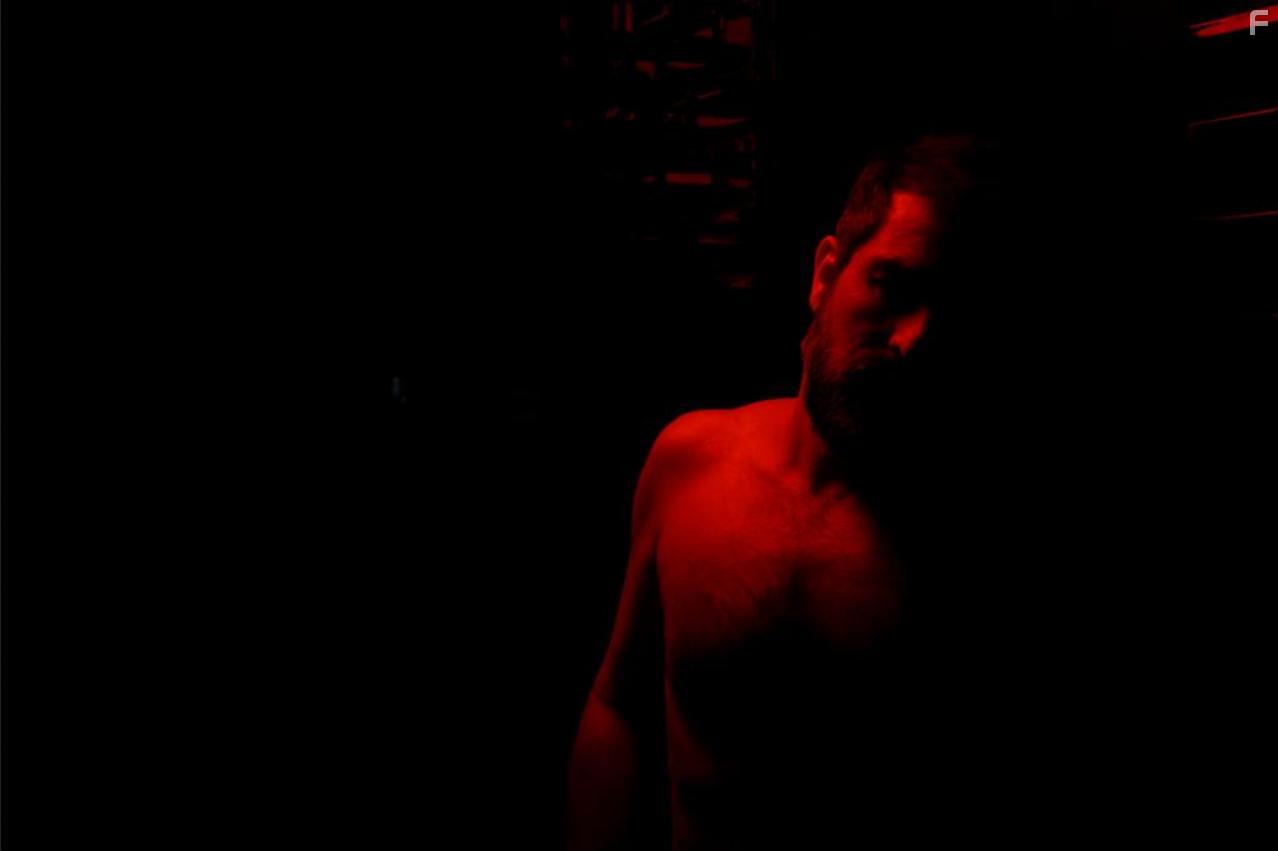 Antony Hickling in Down in Paris (2021)