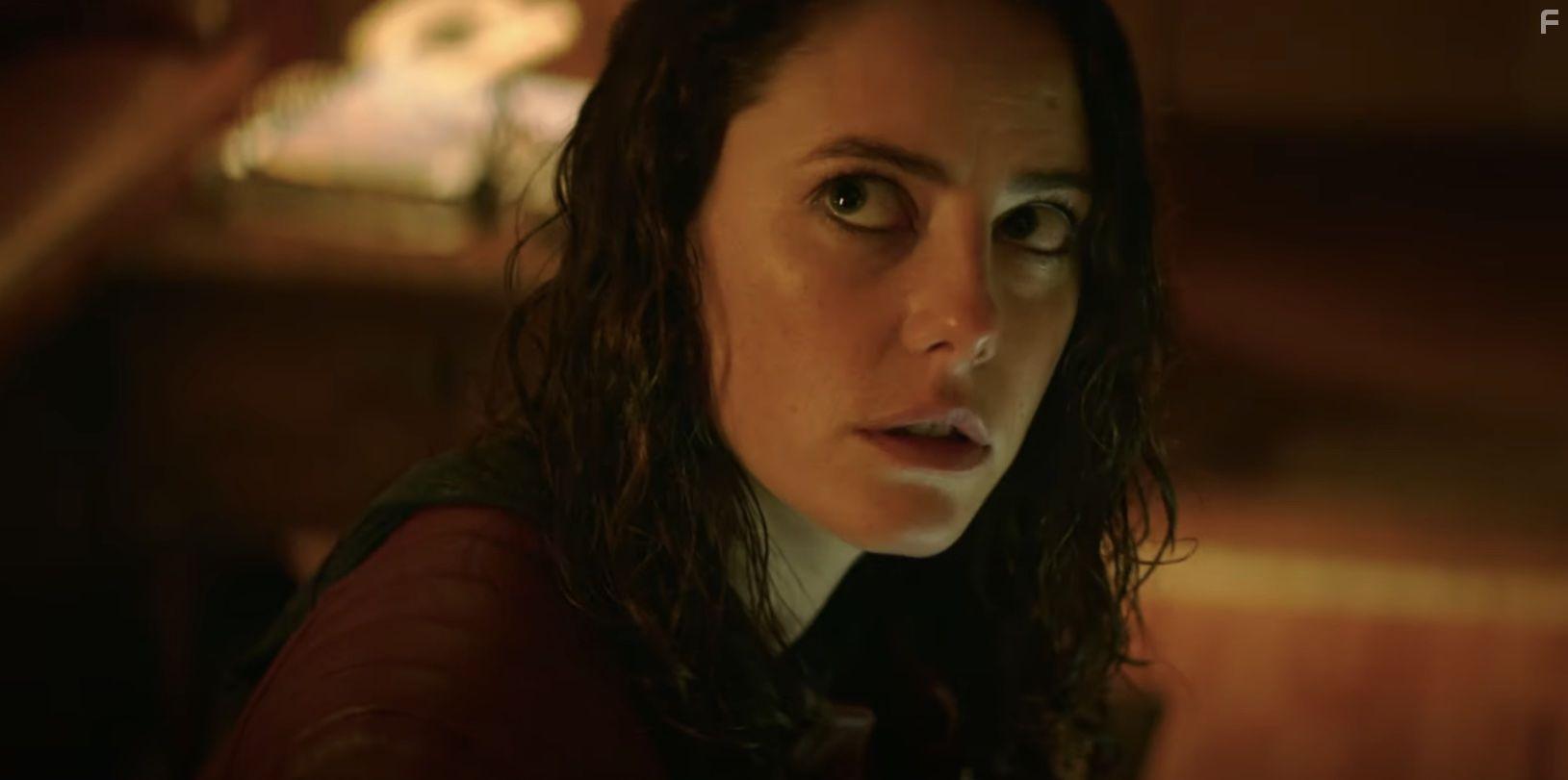 Kaya Scodelario in Resident Evil: Welcome to Raccoon City (2021)