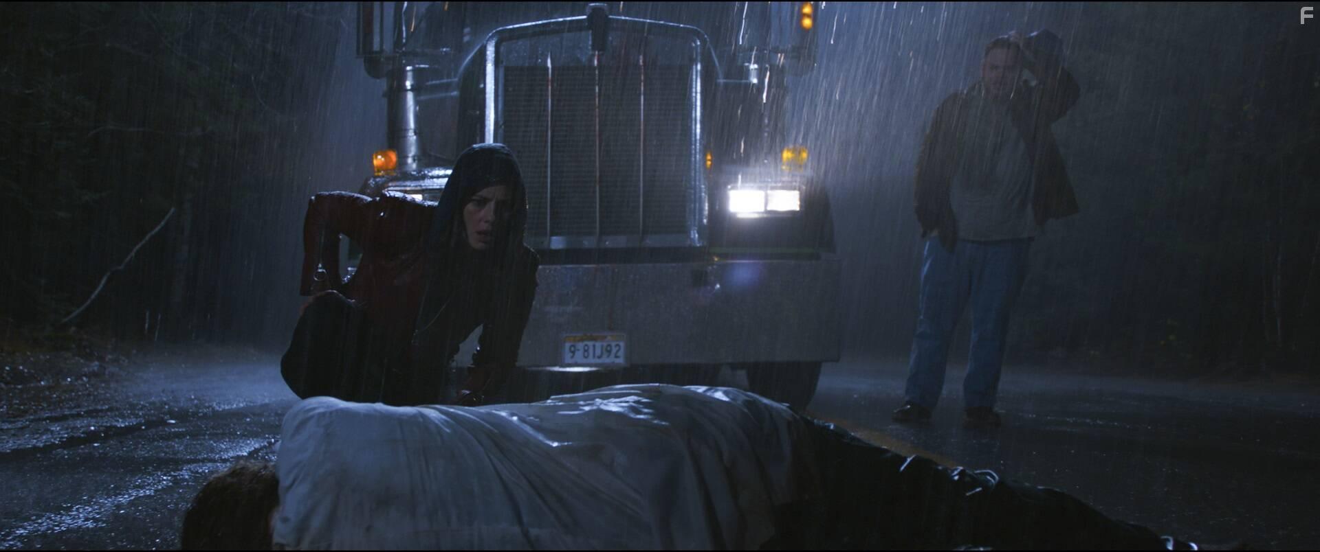 Dylan Taylor and Kaya Scodelario in Resident Evil: Welcome to Raccoon City (2021)