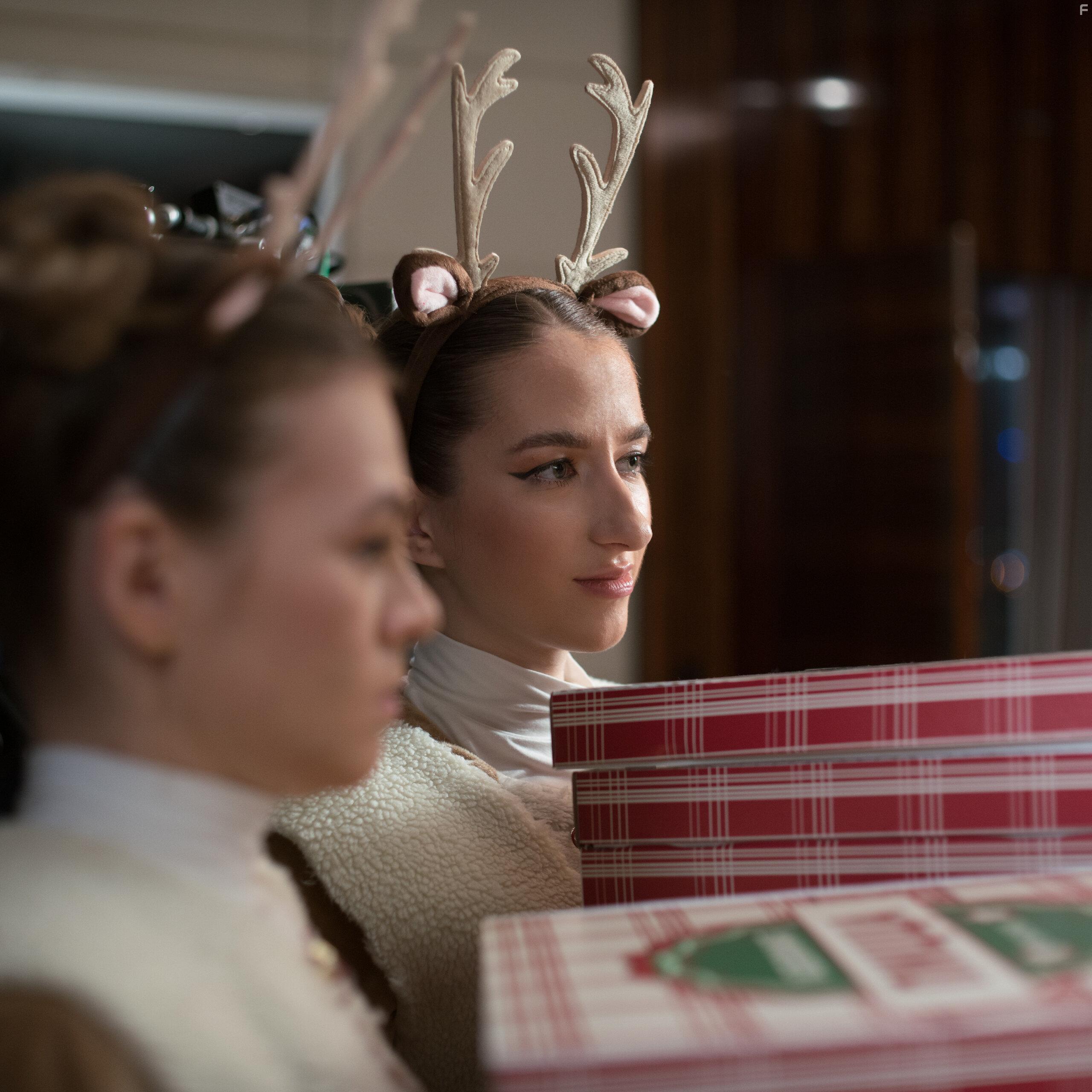 Снегурочка против всех #10