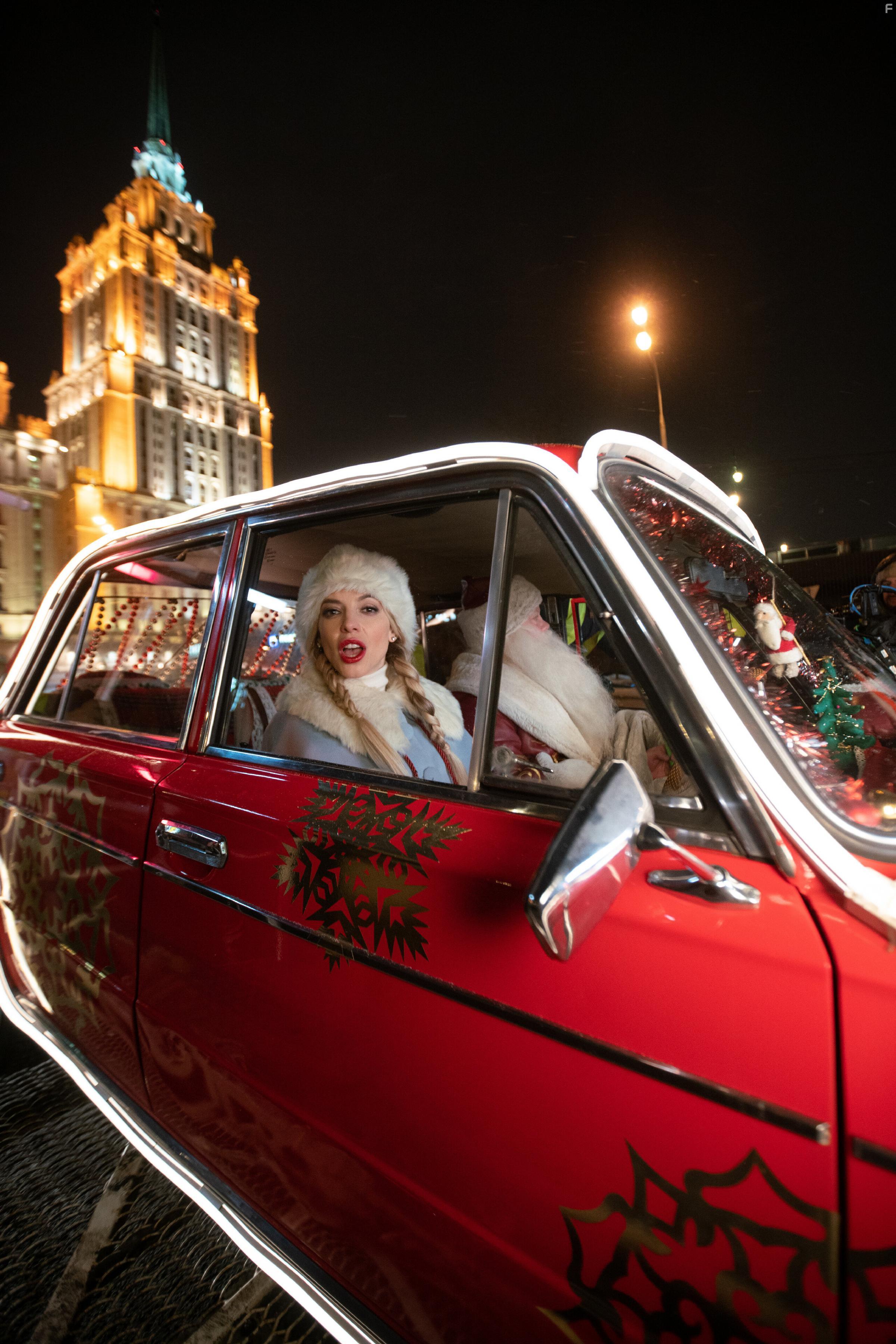 Снегурочка против всех #11