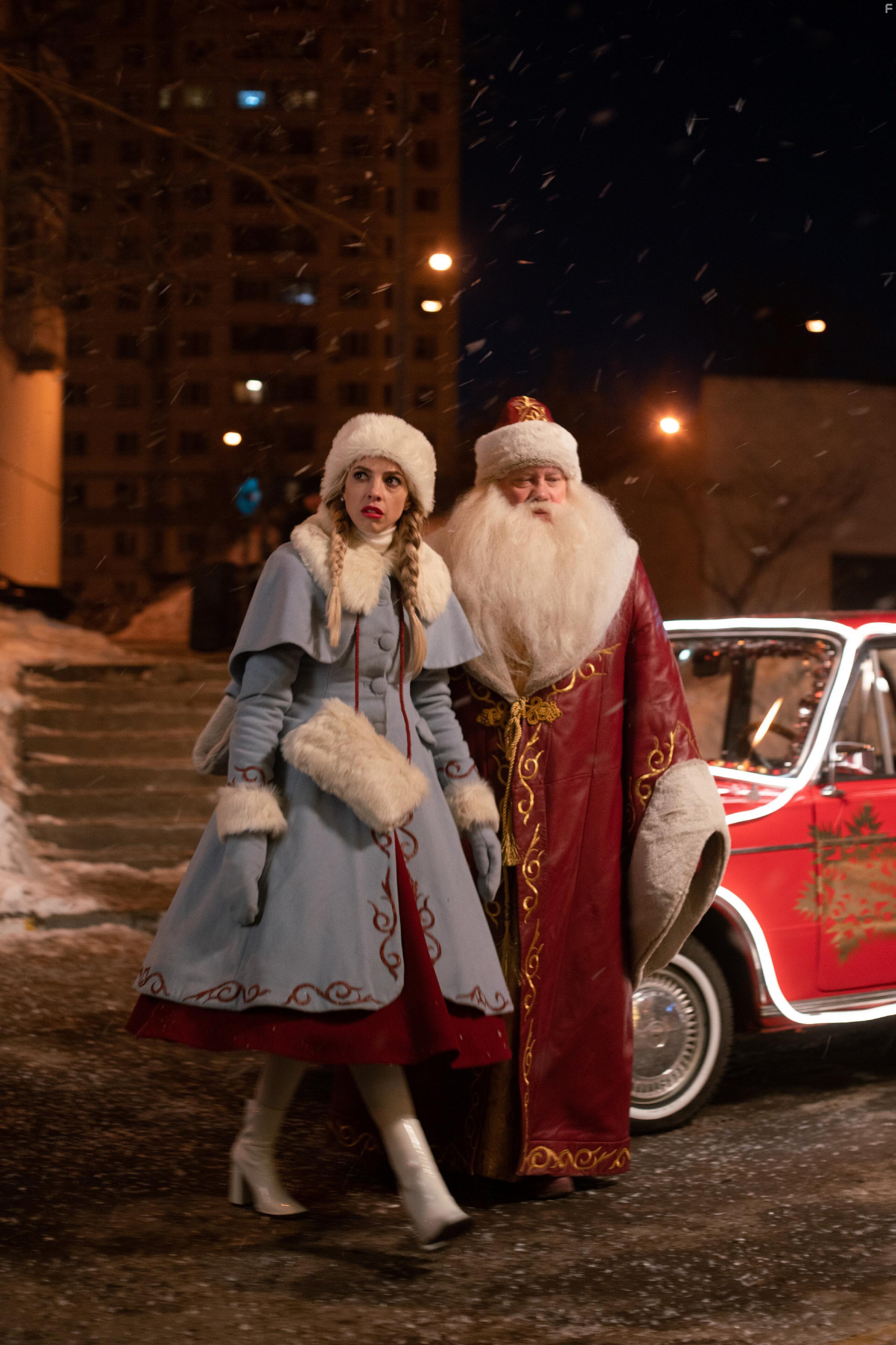 Снегурочка против всех #15