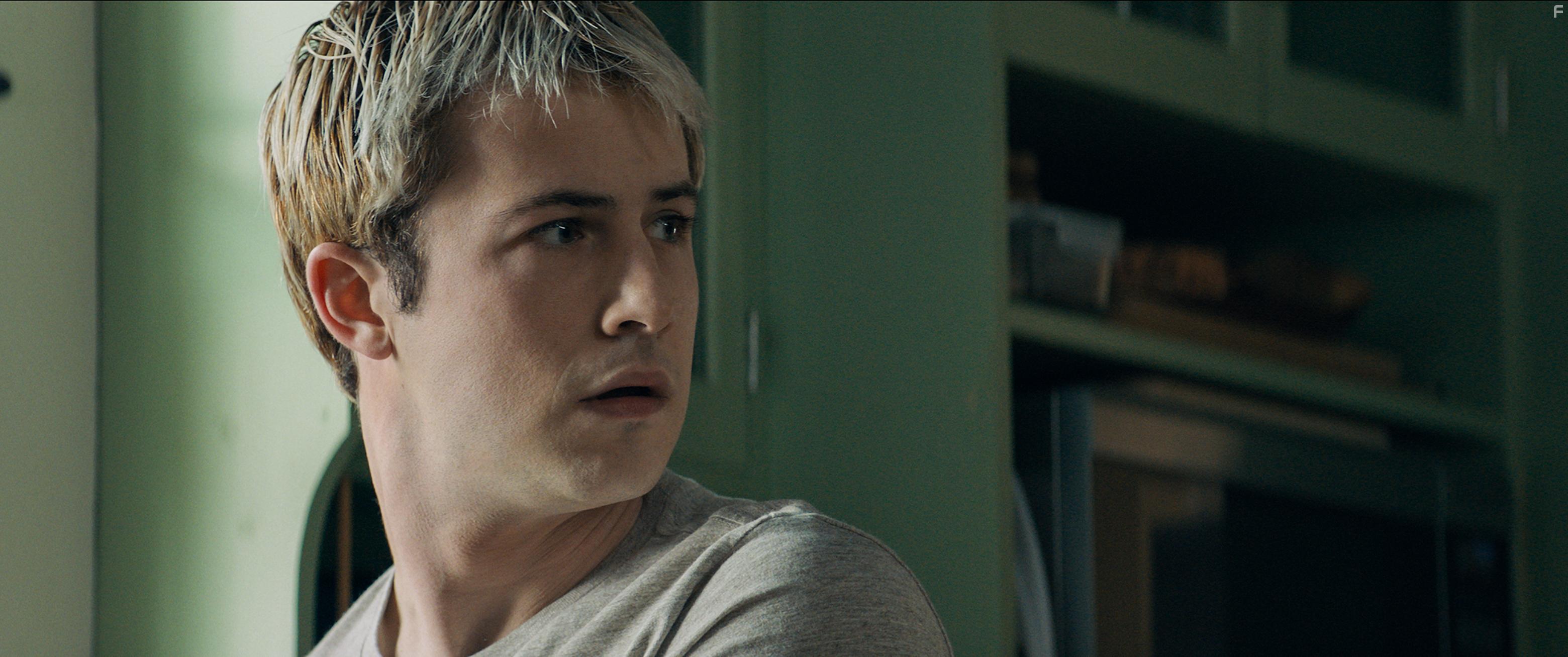 Dylan Minnette in Scream (2022)