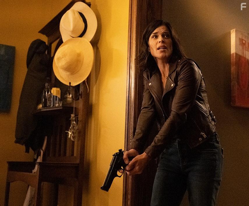 Neve Campbell in Scream (2022)