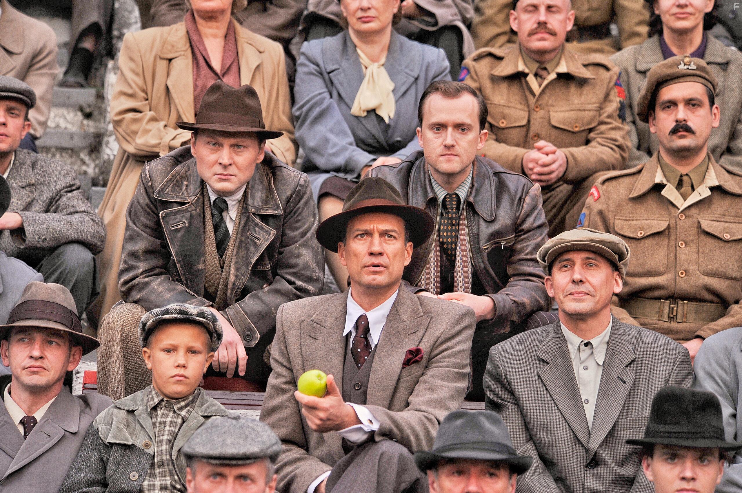 Одиннадцать молчаливых мужчин #4