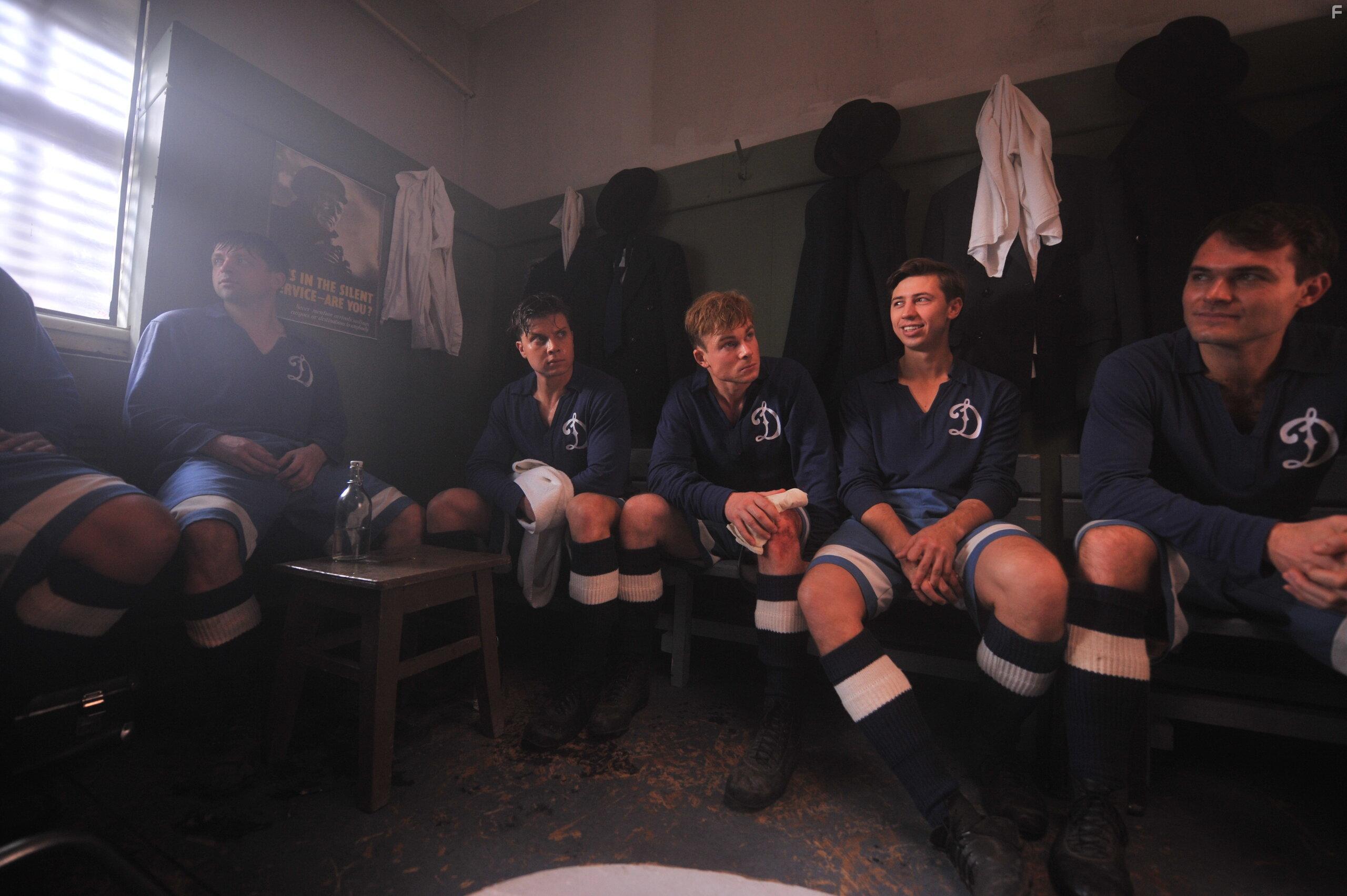 Одиннадцать молчаливых мужчин #10