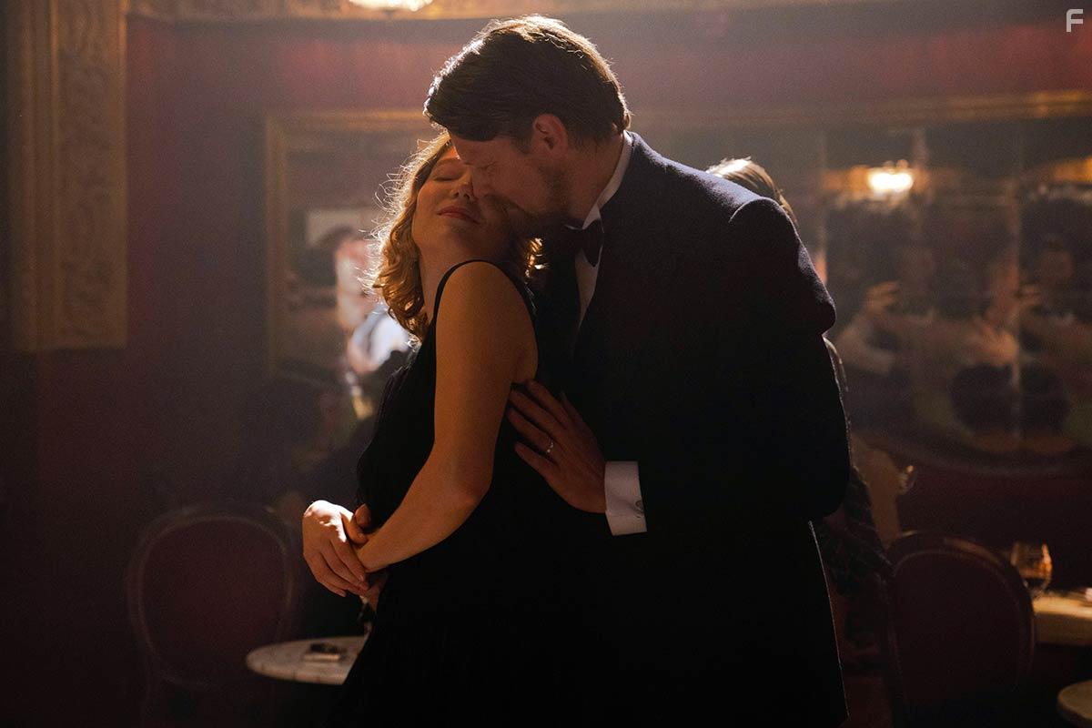 Gijs Naber and La Seydoux in A felesgem trtnete (2021)