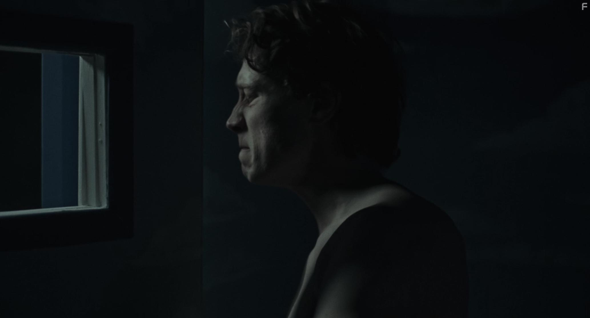 George MacKay in Wolf (2021)