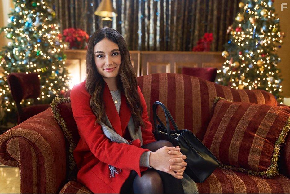 Mallory Jansen in On the 12th Date of Christmas (2020)