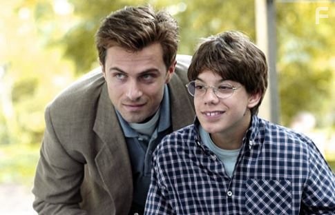 Kim Rossi Stuart and Andrea Rossi in Ключи от дома (2004)