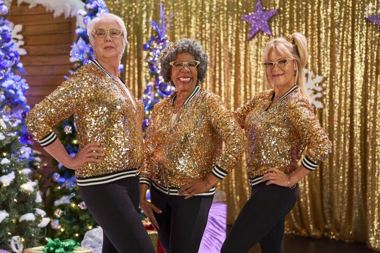 Barbara Niven, BJ Harrison, and Jennifer Higgin in The Christmas Contest (2021)