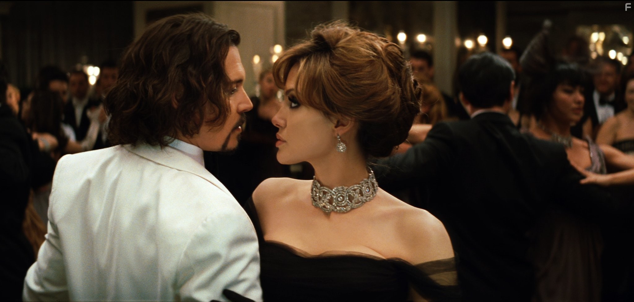 Johnny Depp and Angelina Jolie in Турист (2010)
