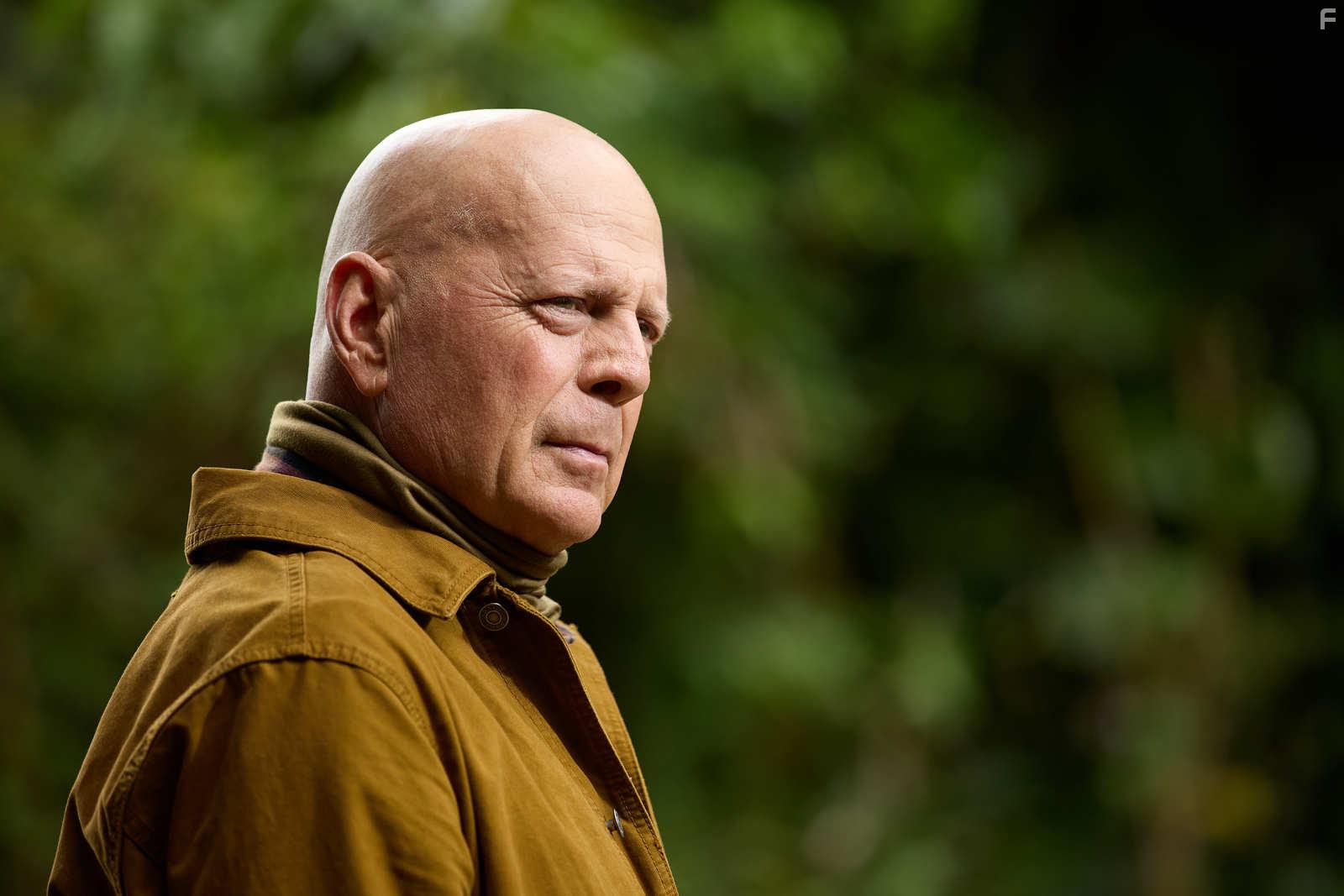 Bruce Willis in Fortress (2021)