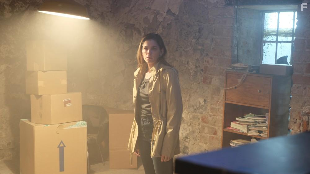 Irene Azuela in Los Enviados (2021)