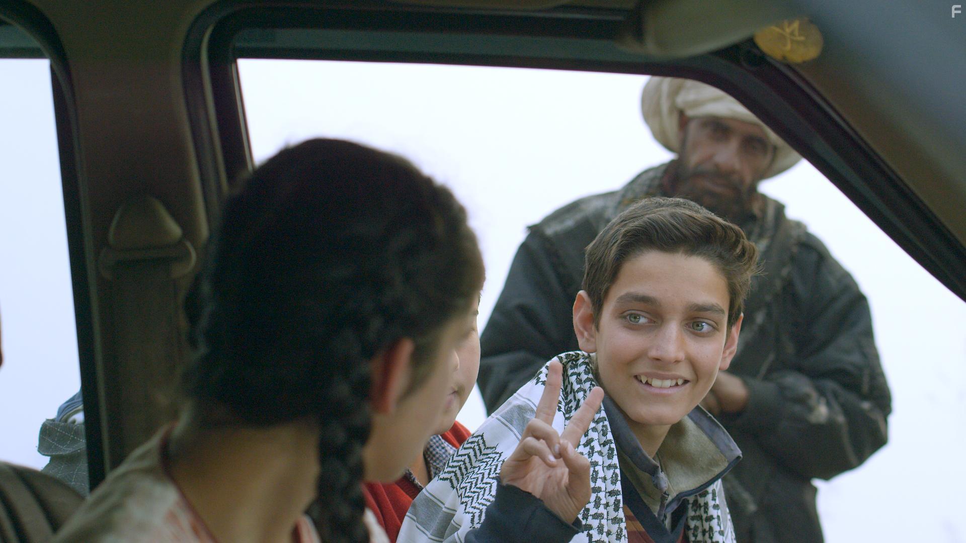 Zara La Peta Webb and Shivam Raina in No Fathers in Kashmir (2019)